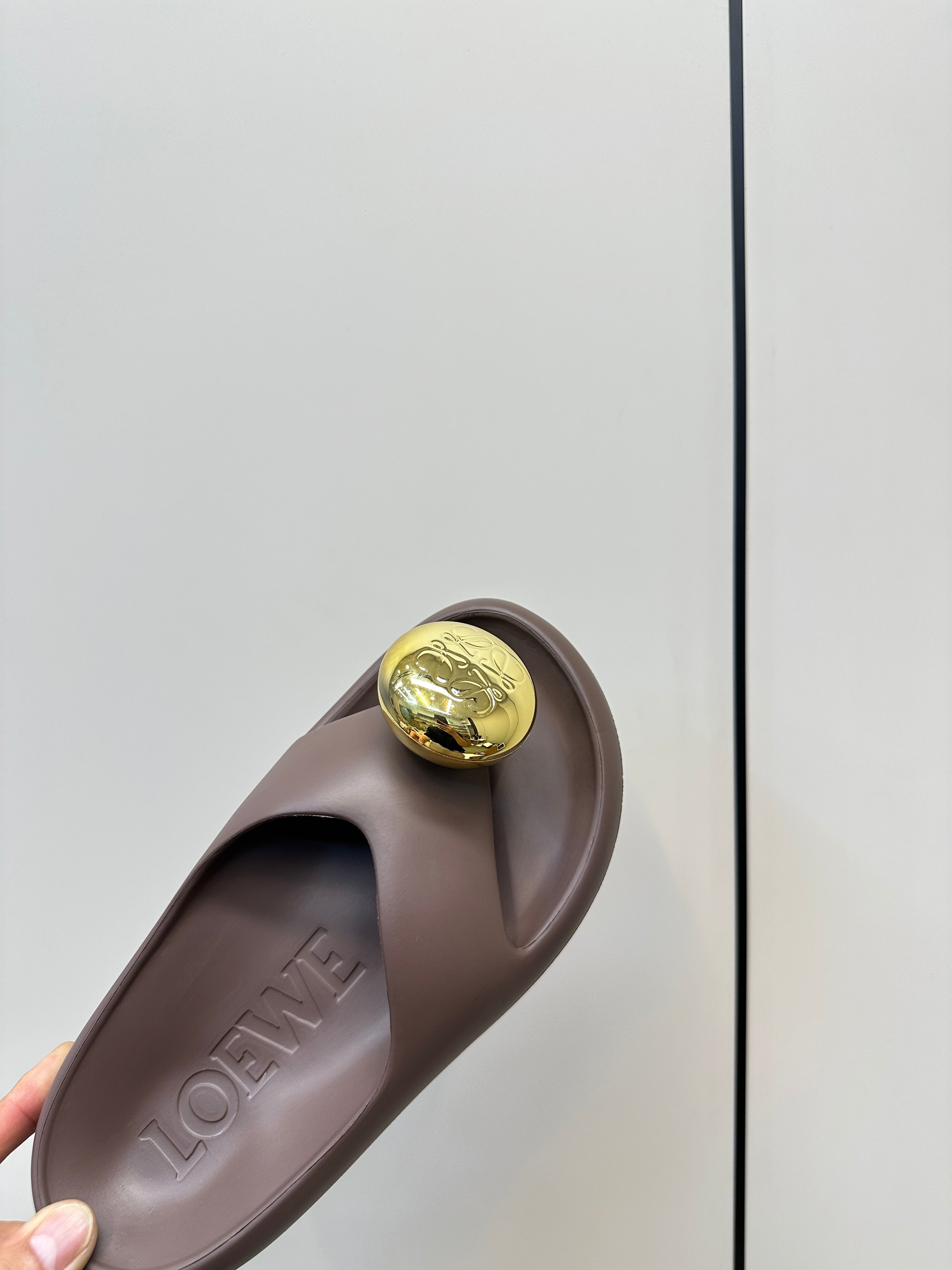 Loewe 25 Foam Slide Brown Rubber