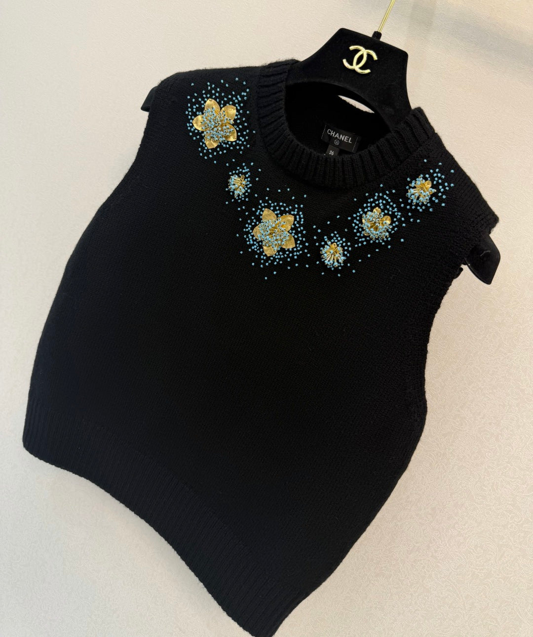 Chanel 26s Beaded Floral Knit Vest Black 450709