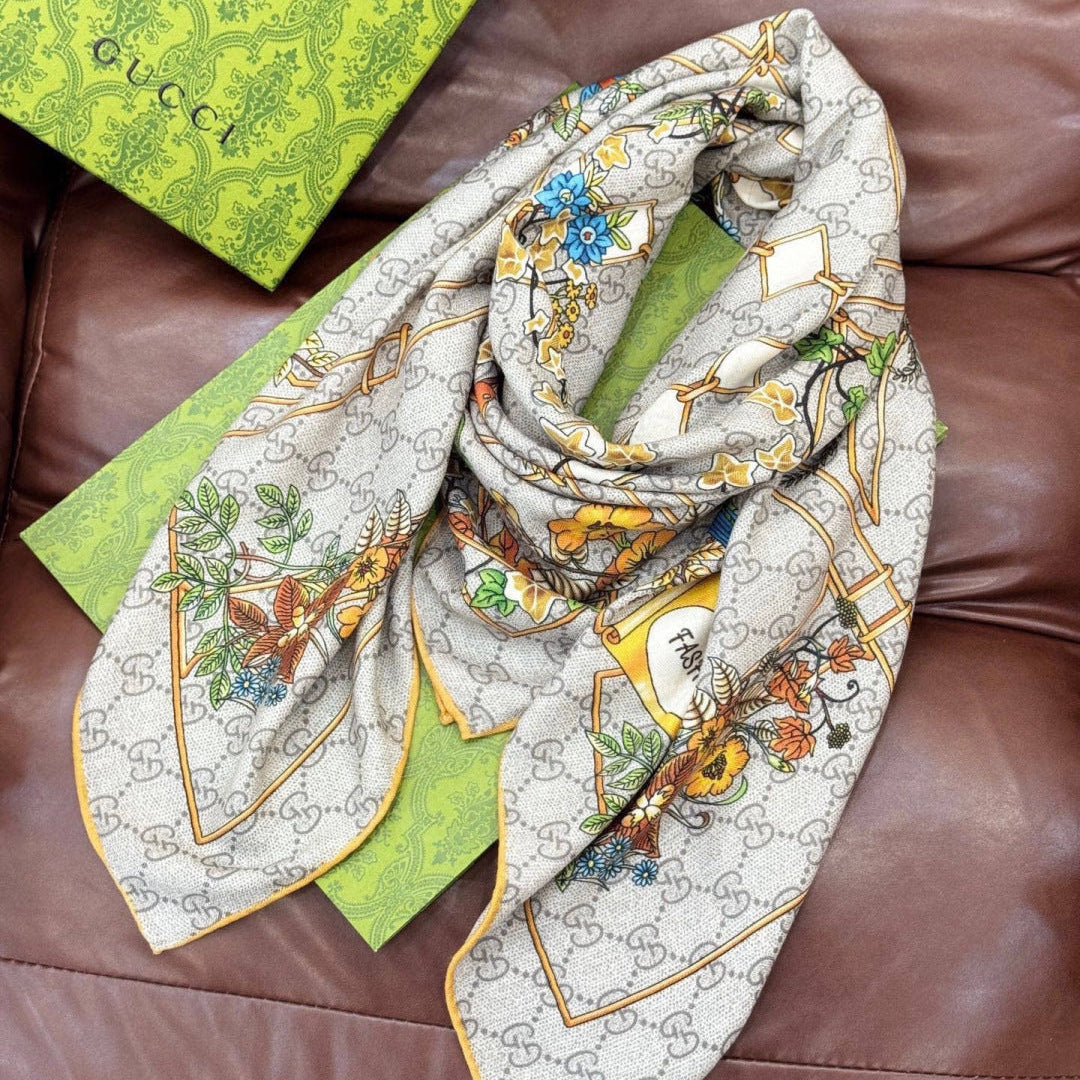 GG Printed Silk Twill Carré 140cm Grey Multicolour Mulberry Silk Twill 153147