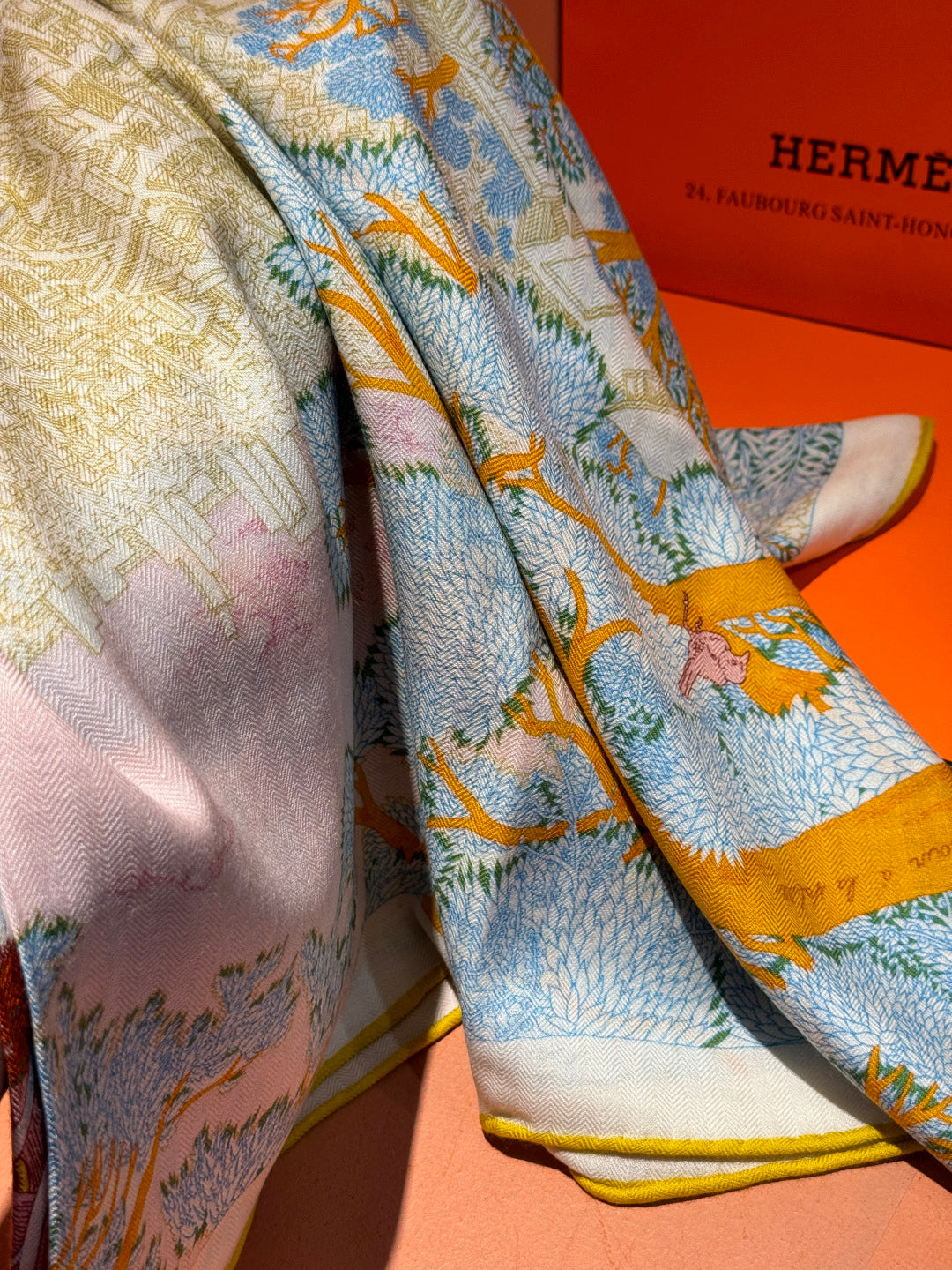 Retour a la Nature Scarf 140cm Yellow Colorful Cashmere Silk