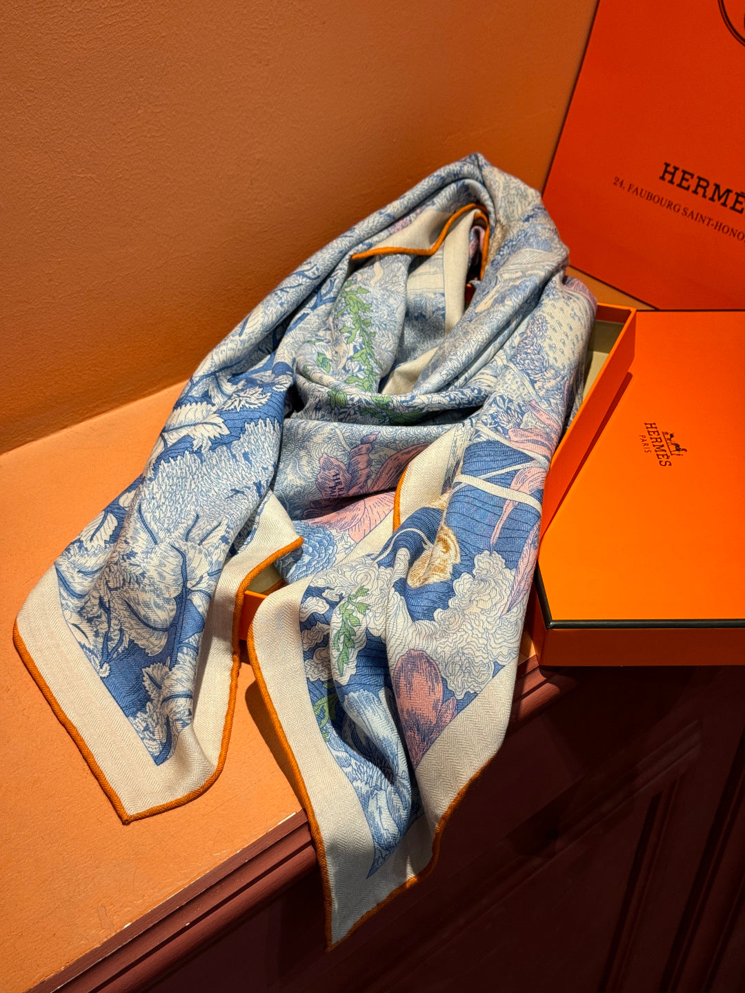 Retour a la Nature Scarf 140cm Blue Colorful Cashmere Silk