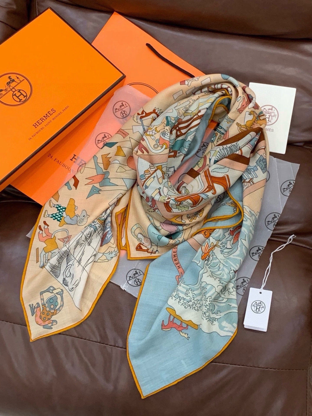 HM 26s Scarf 140 In Cashmere And Silk 304250