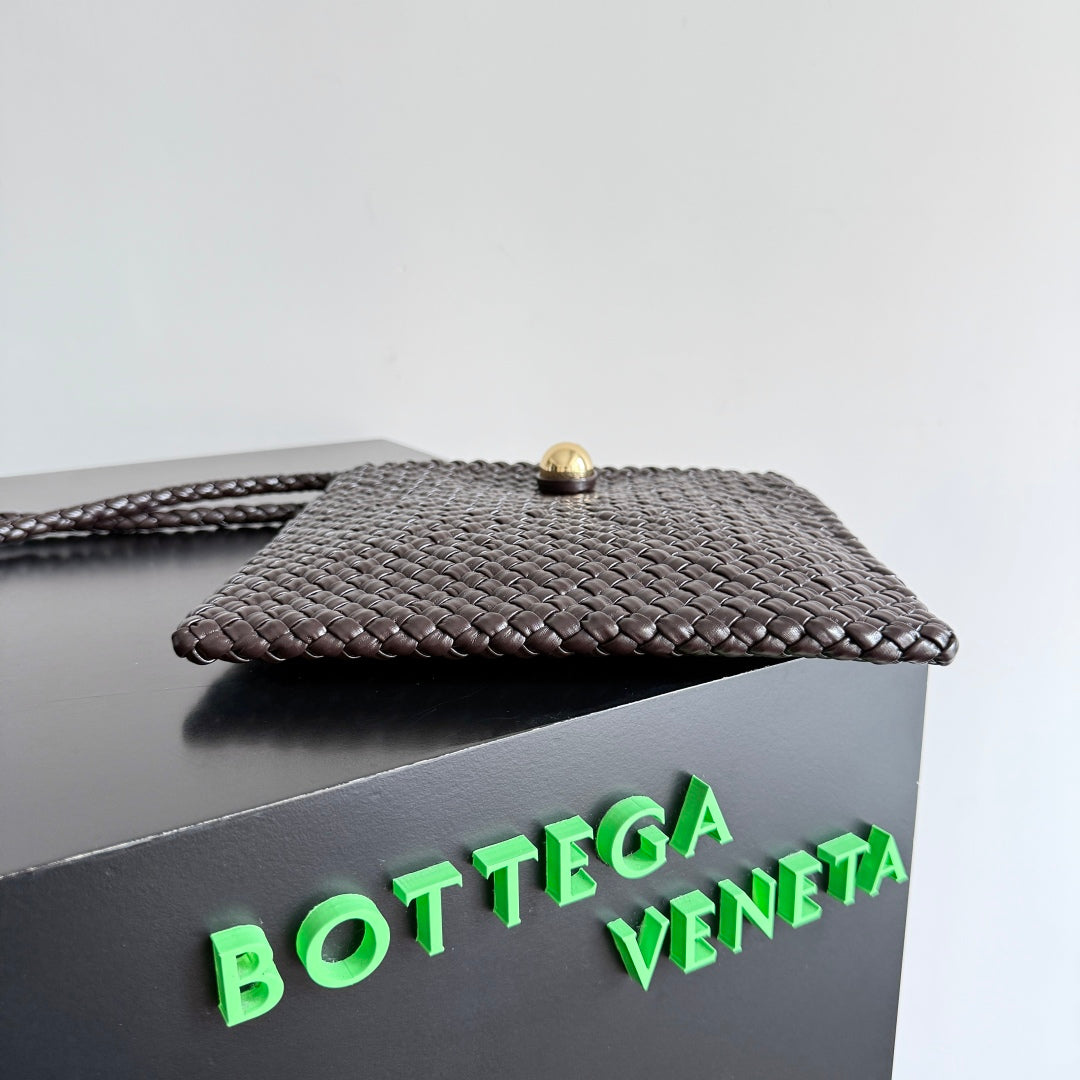 BV Tosca Bag 17cm Fondant Intrecciato Leather GHW