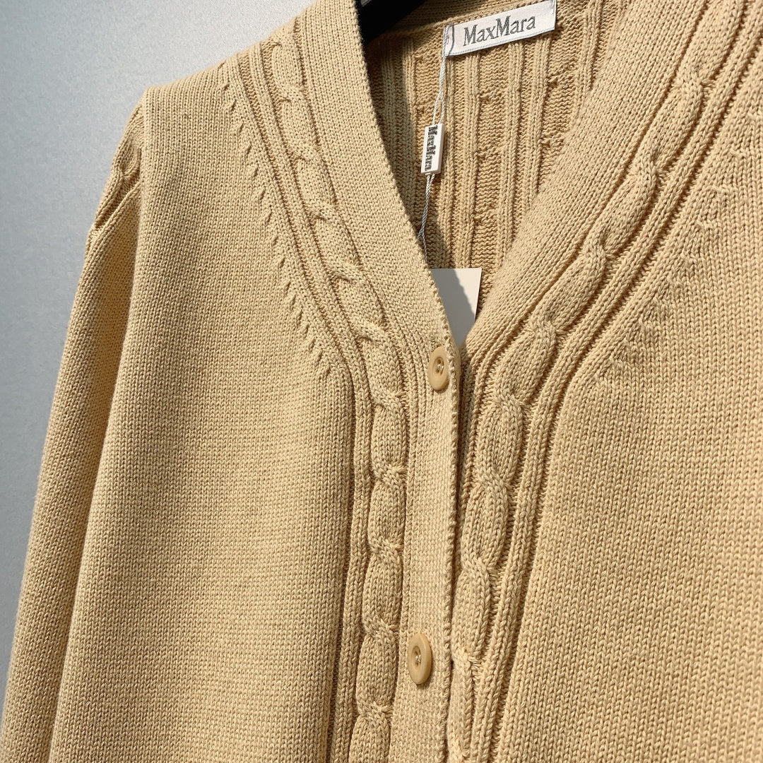 MaxMara Knit V-neck Yellow Wool cardigan 342105