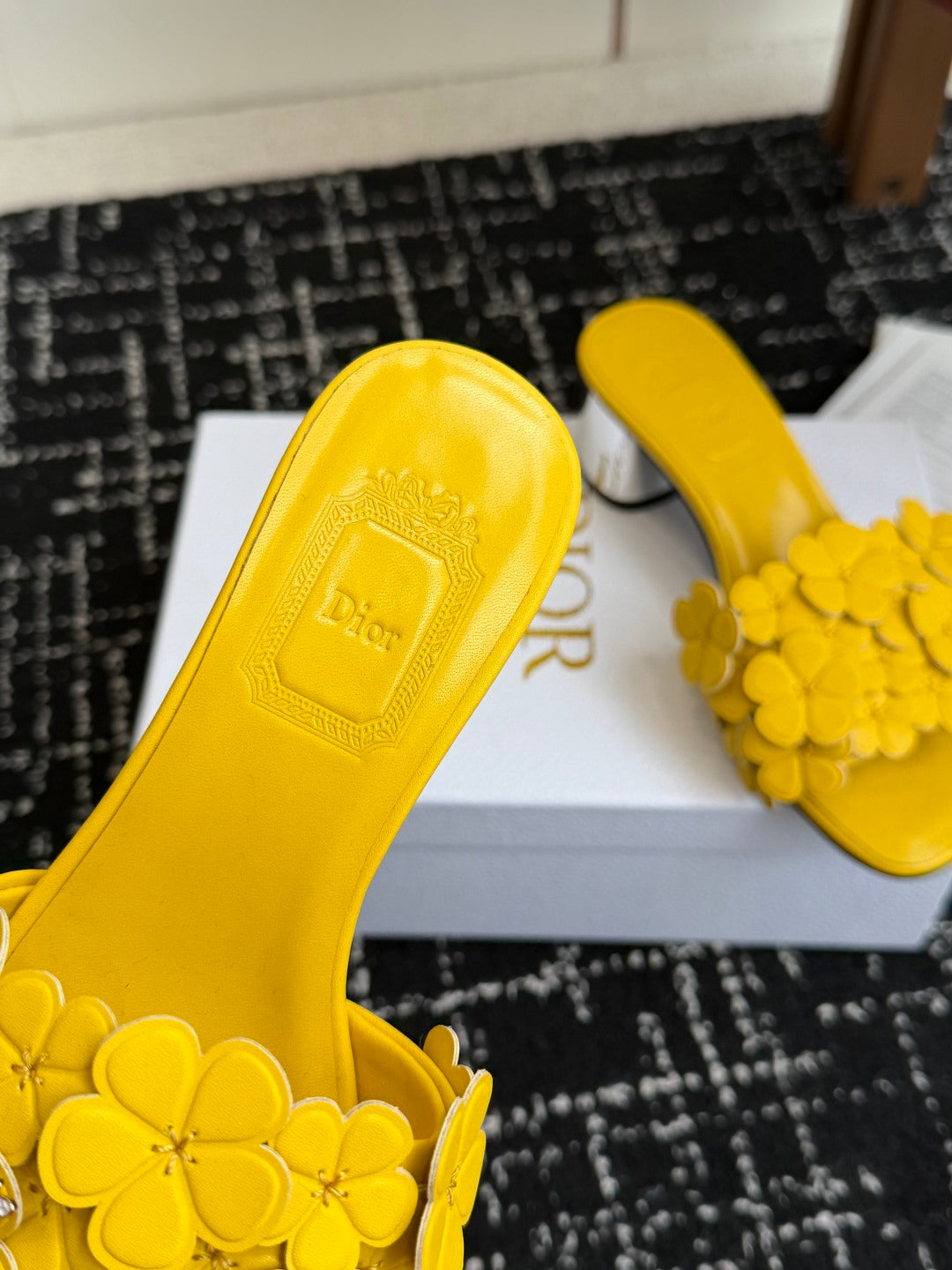 CD 26s Bloom Heeled Slides 4.5cm Yellow Cowhide 966825
