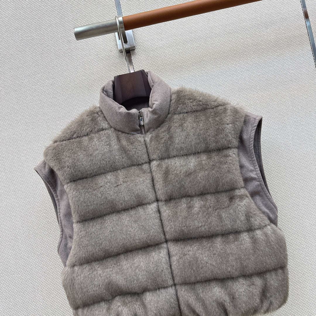 BC 26s Down Vest Grey Goose Down Filling Plush Fabric 419303