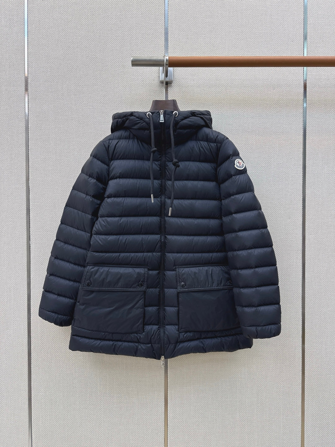 Moncler 26s Jasmin Short Down Jacket Dark Blue 419282