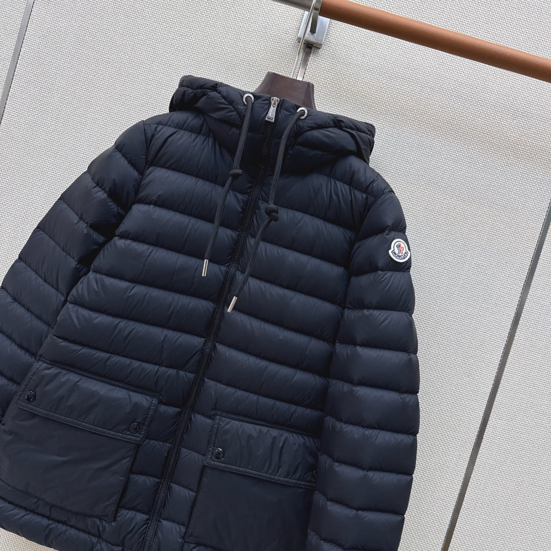 Moncler 26s Jasmin Short Down Jacket Dark Blue 419282