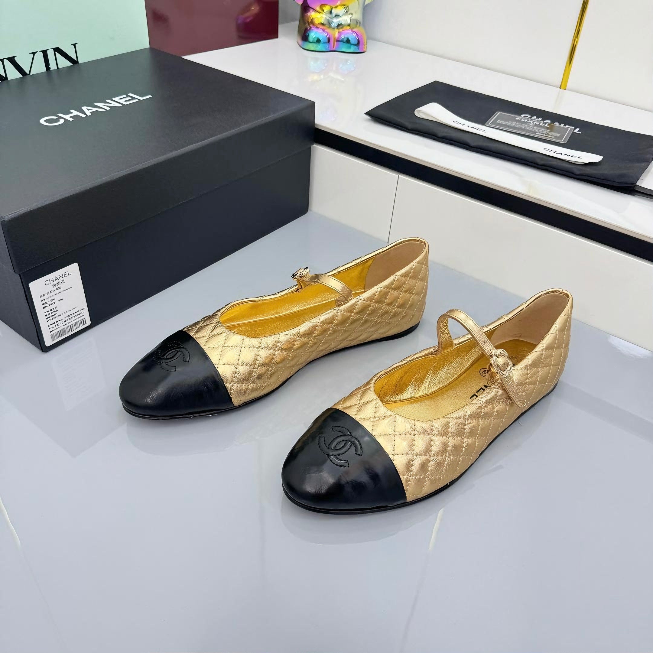 CC 25 Mary Jane Gold Metallic Quilted Black Lambskin 368133