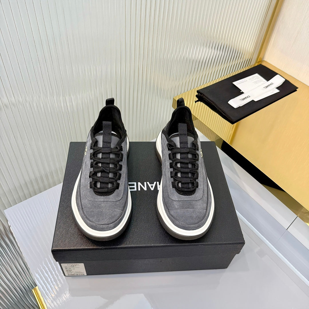 CC 26s Casual Sneakers Grey Suede 928044