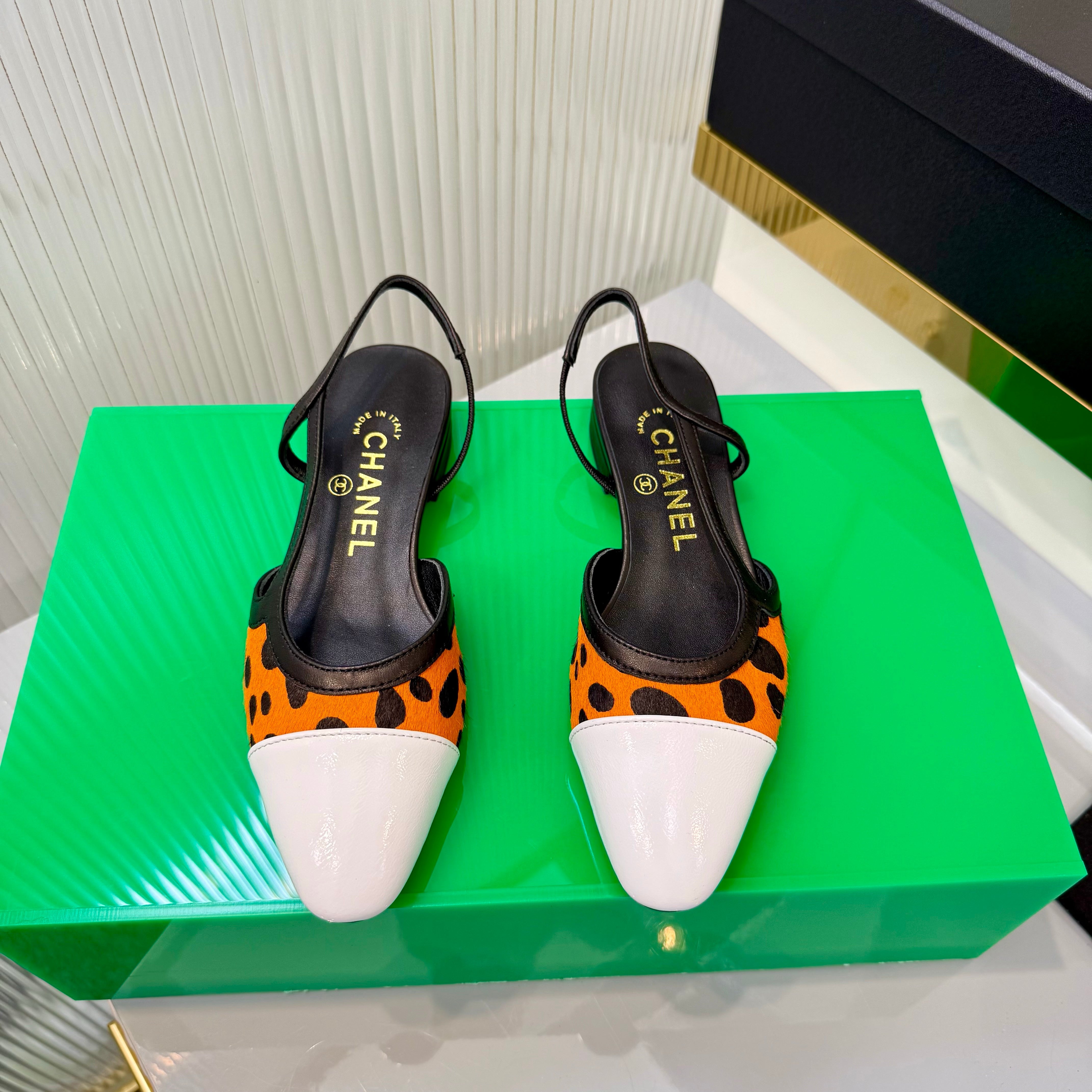 CC Slingback Flat White Orange Leopard-Print Leather