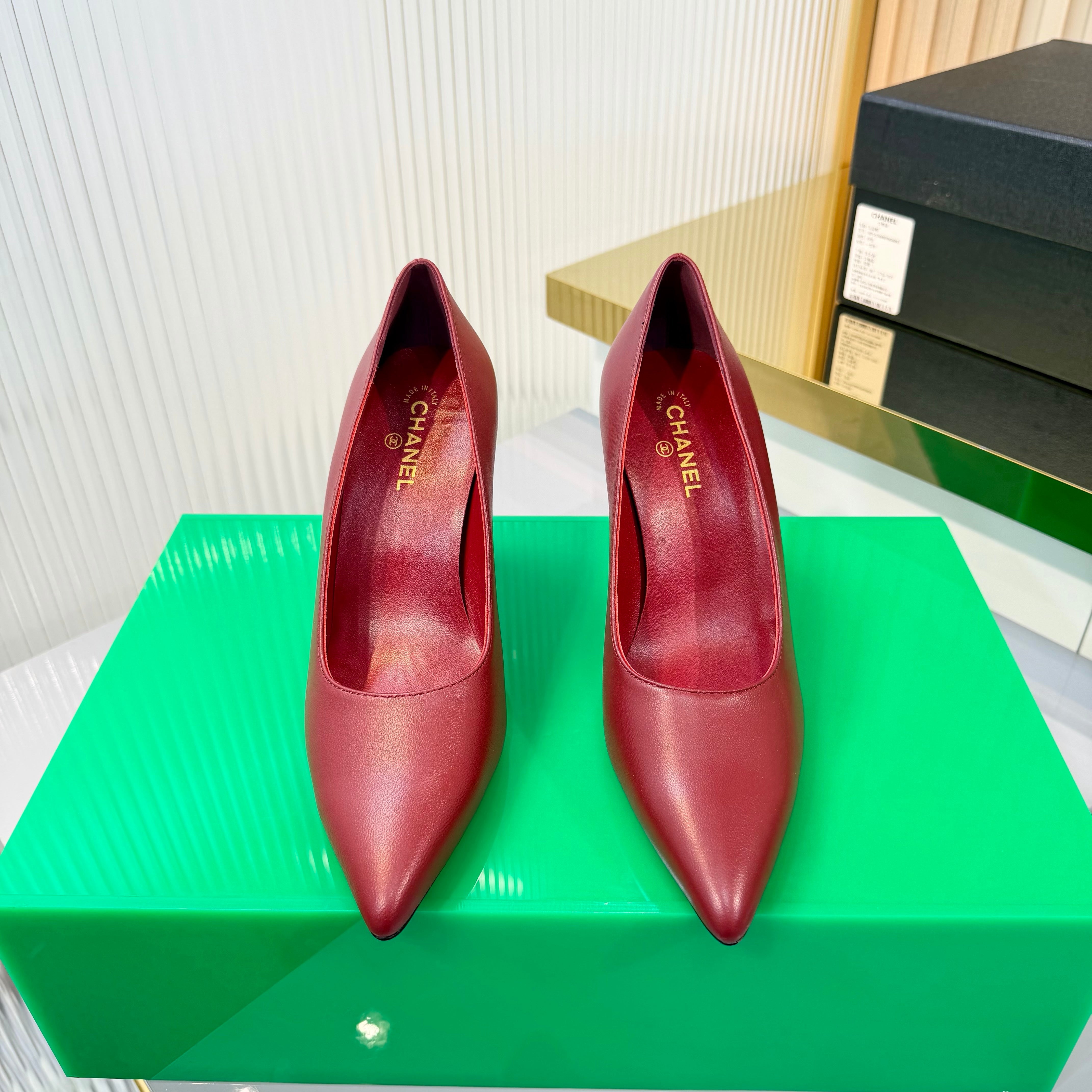 CC 26s Pumps 8.5cm Burgundy Lambskin 924310