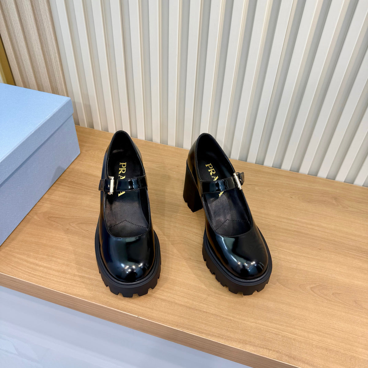 Prada 26s Mary Jane Shoes Black Patent Leather 140578