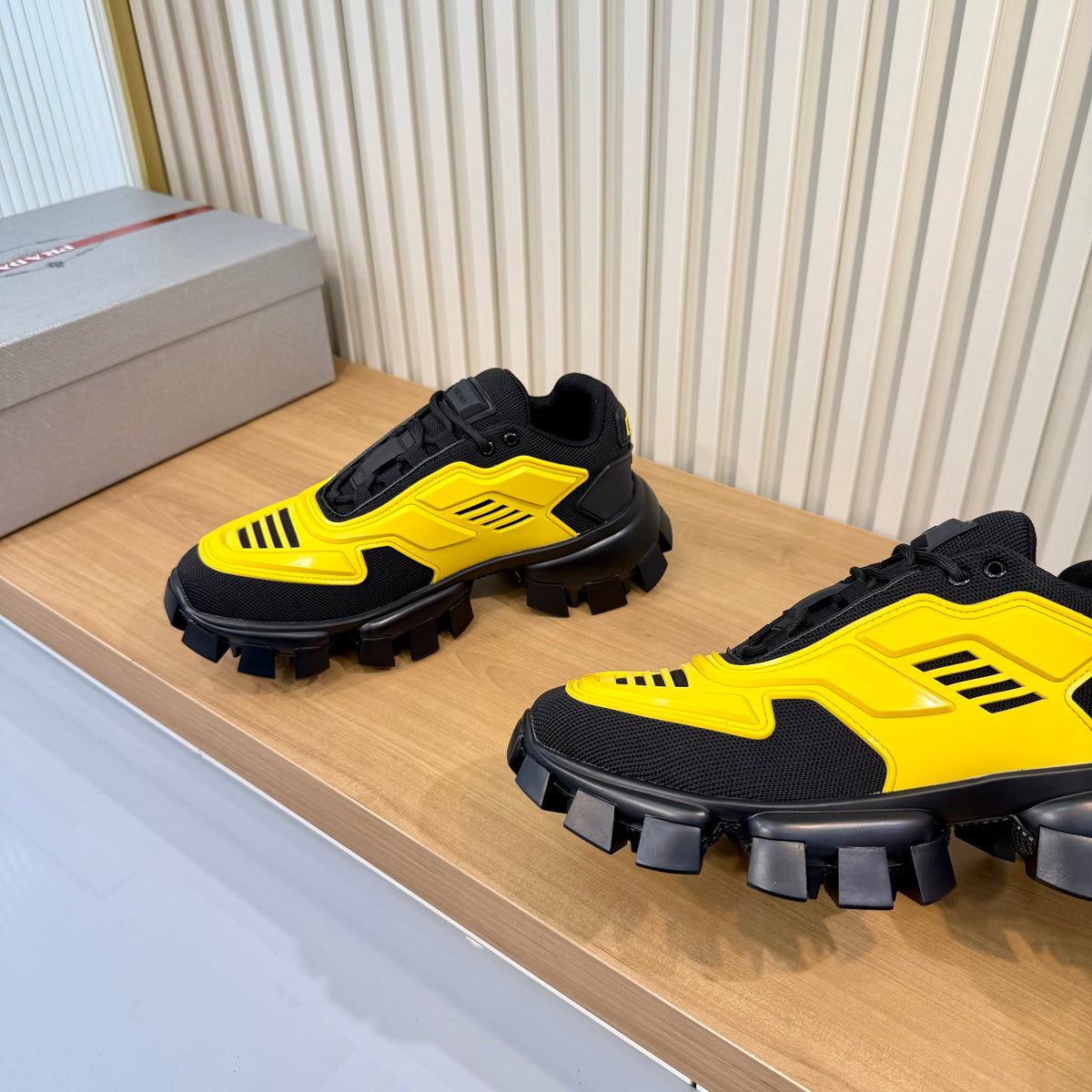 Prada 26s Sneakers Yellow Mesh Rubber 140416