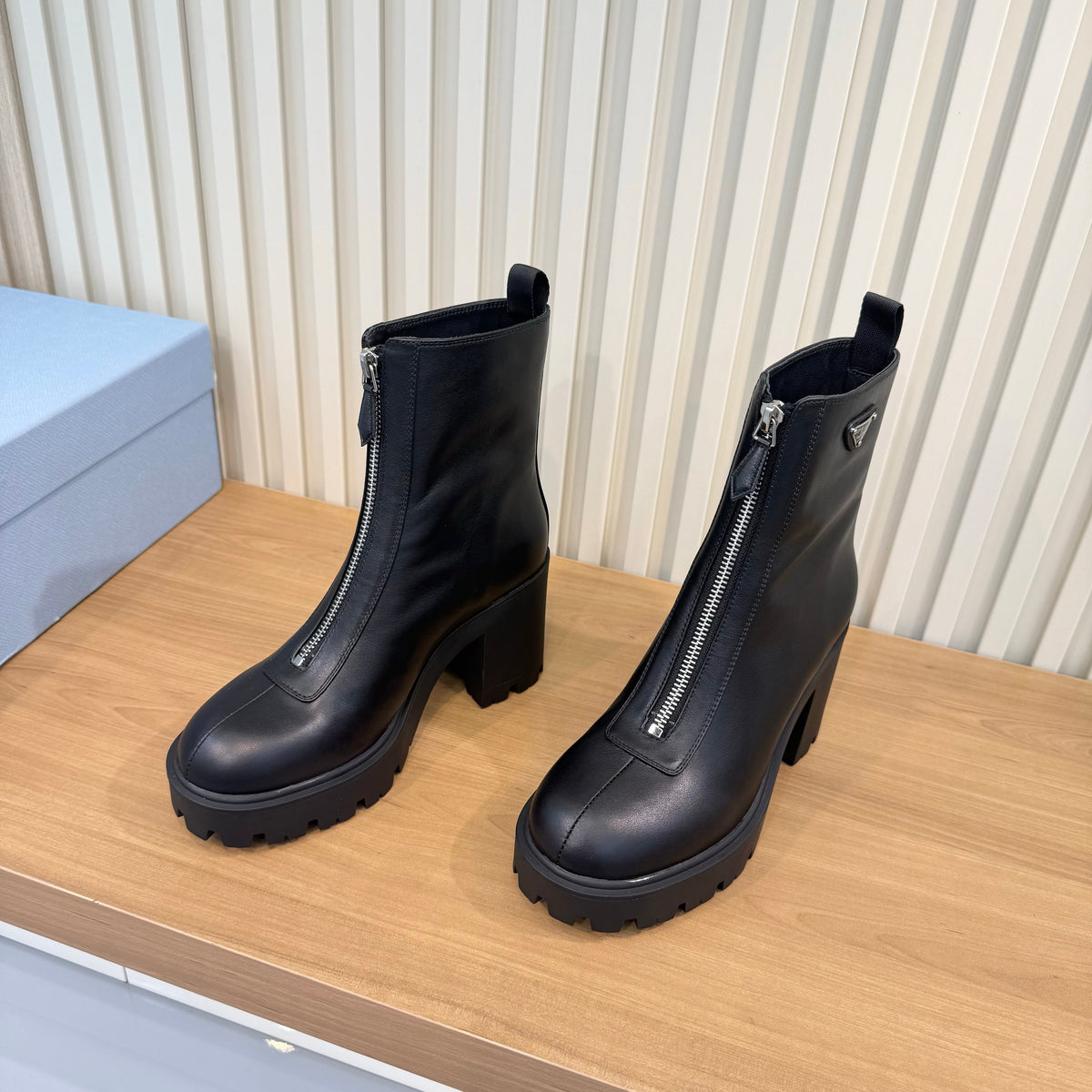 Prada 26s Ankle Boots Black Leather 140460