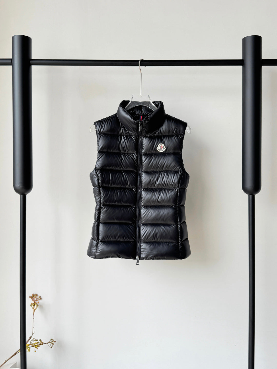 Moncler 26s Ghany Gilet Vest Black Down 427016