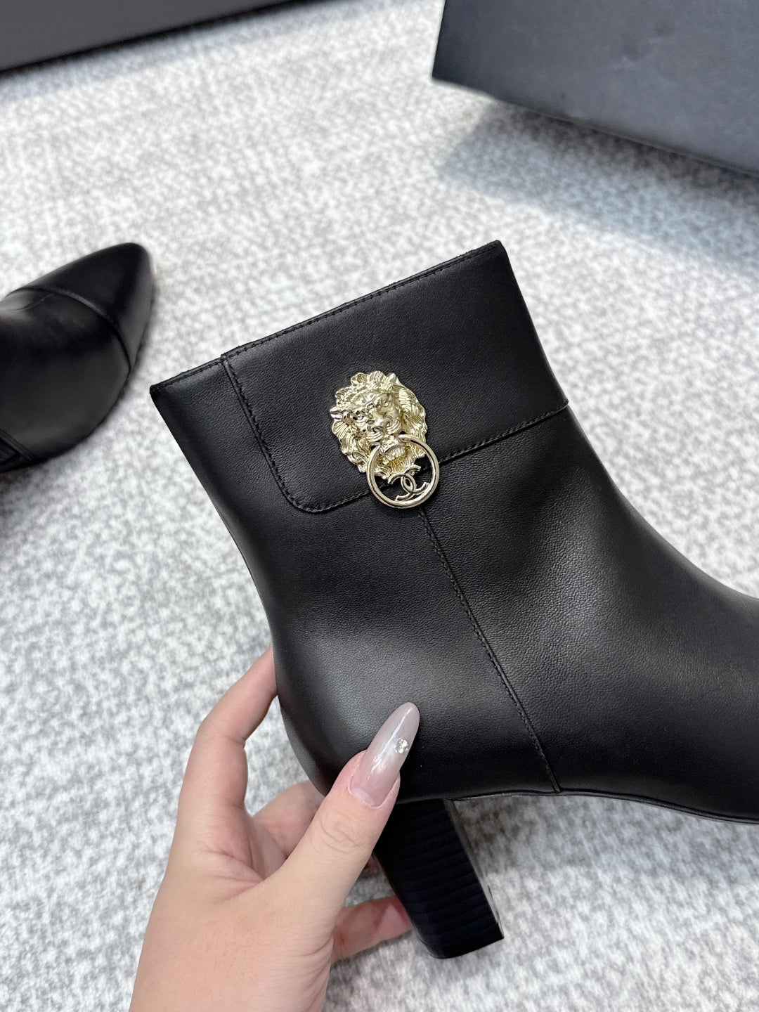 CC 2025s  Lion Pointed Toe Ankle Boots 50mm Black Sheepskin 461623
