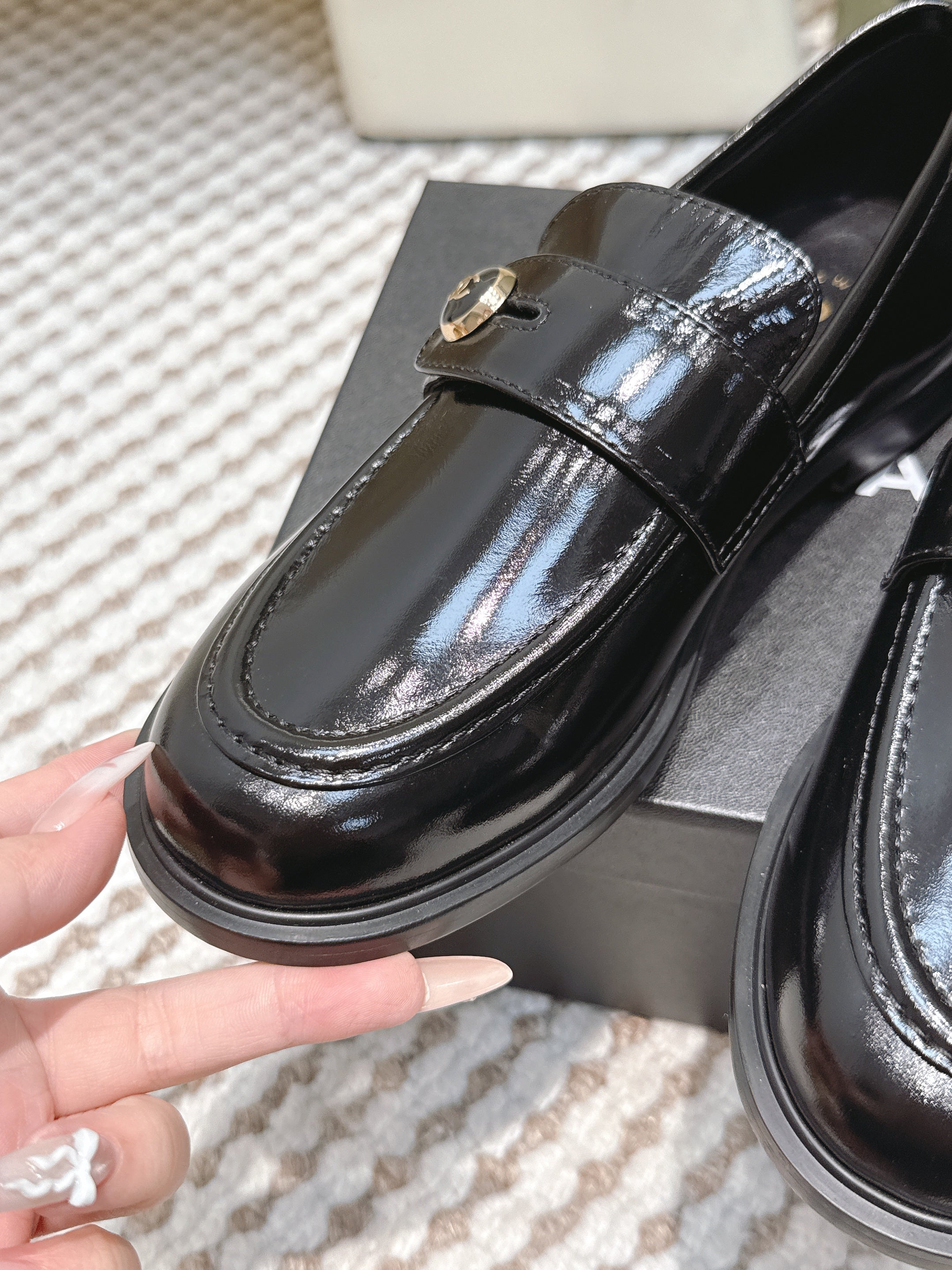 CC 26SS Loafers 3cm Black Patent Leather 653491