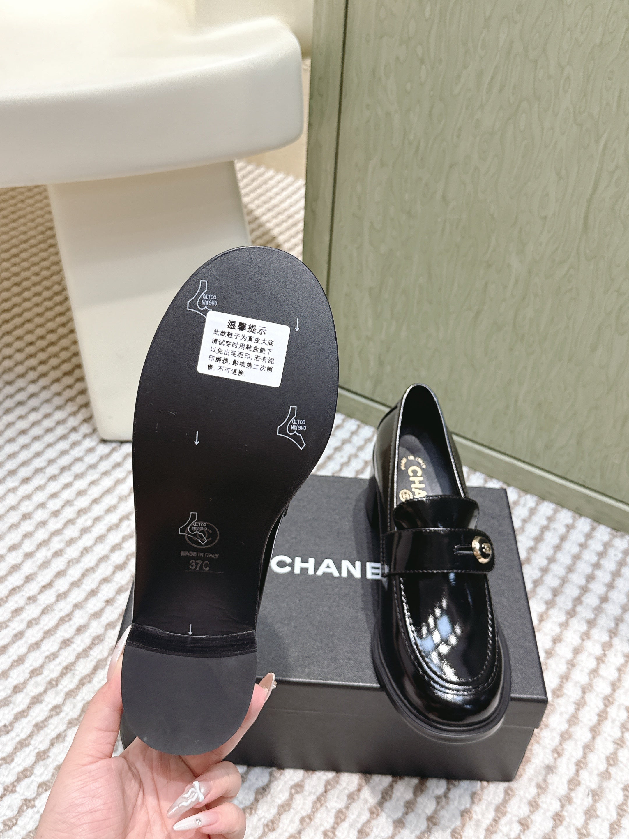 CC 26SS Loafers 6cm Black Patent Leather 653497