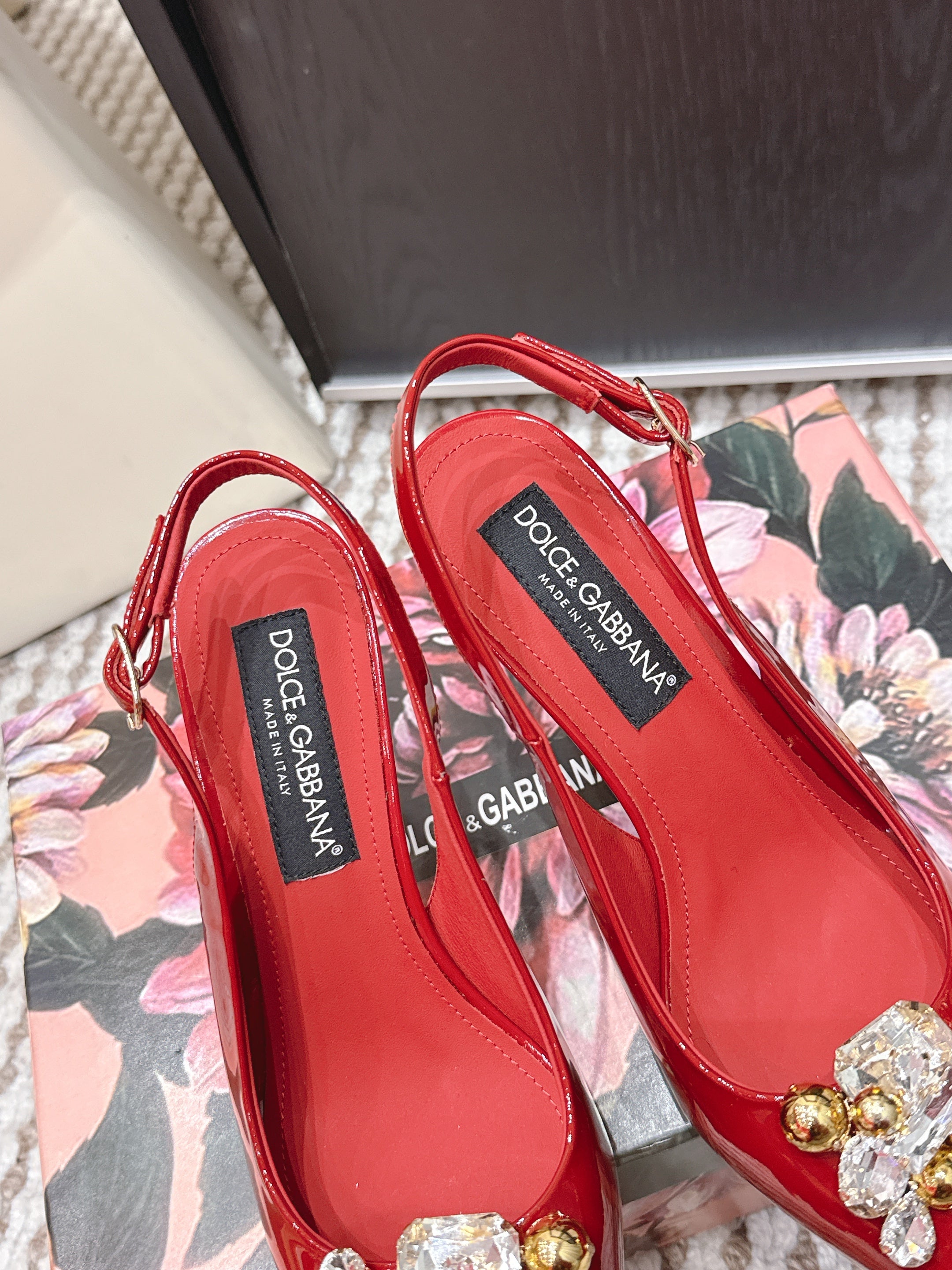 DG Rainbow Slingbacks Red Patent Leather 663072