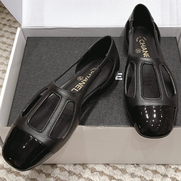 Chanel 2026 Cut-Out Ballet Flats Black Sheepskin 930620