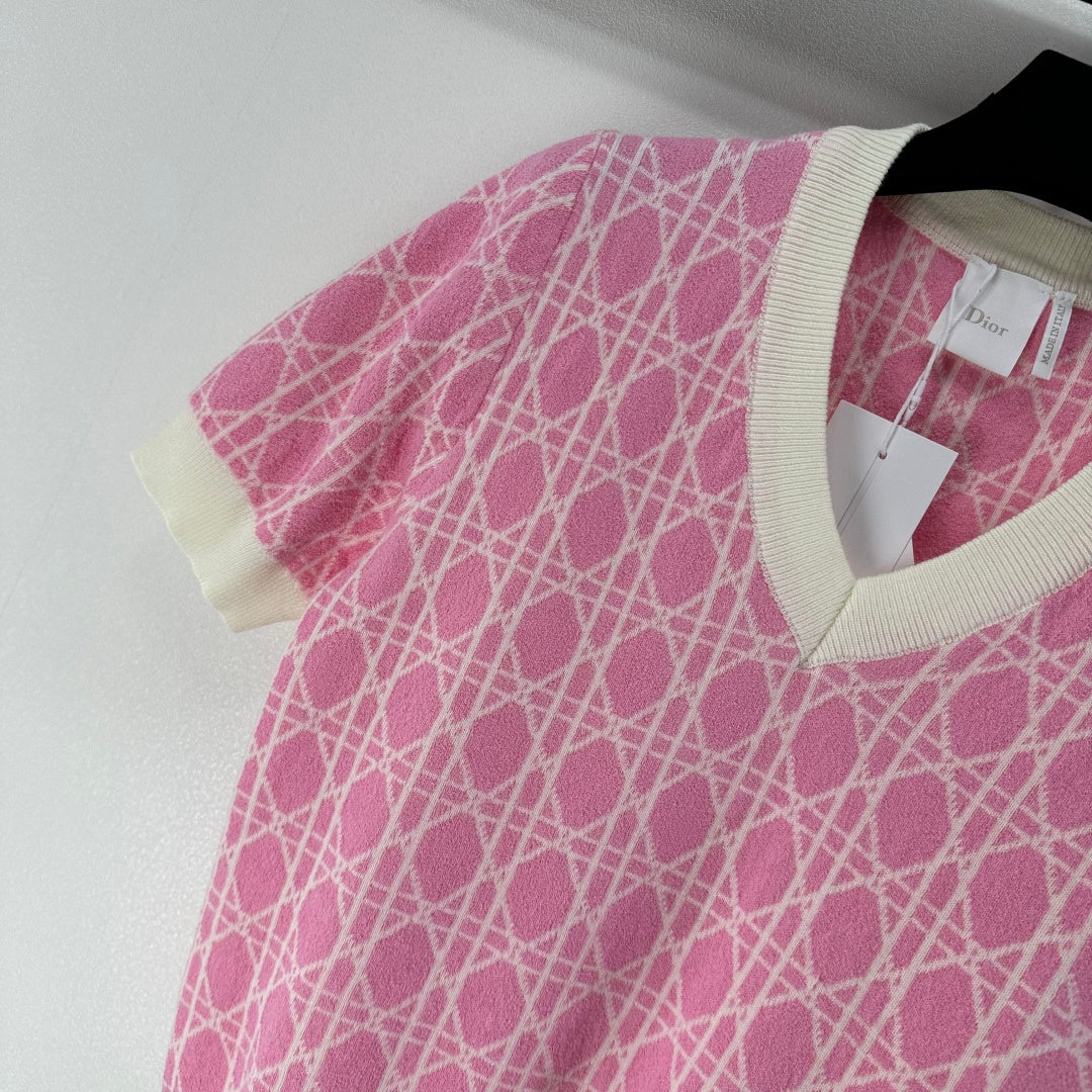 CD 26s Short-sleeved V-neckline Pink Cream Cannage Cotton 348984
