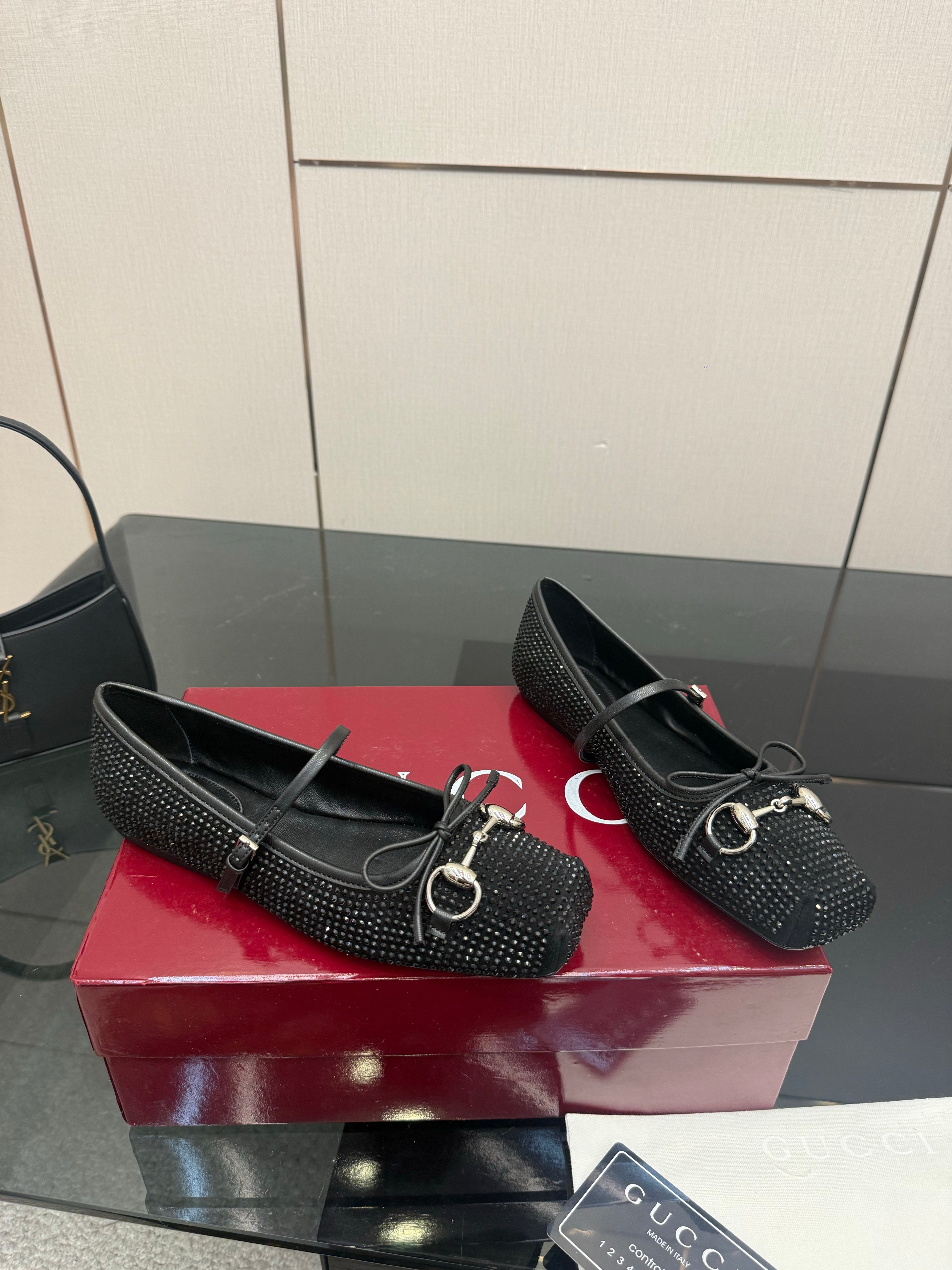 GG Ballerina Flats Square Toe Black Leather 725284