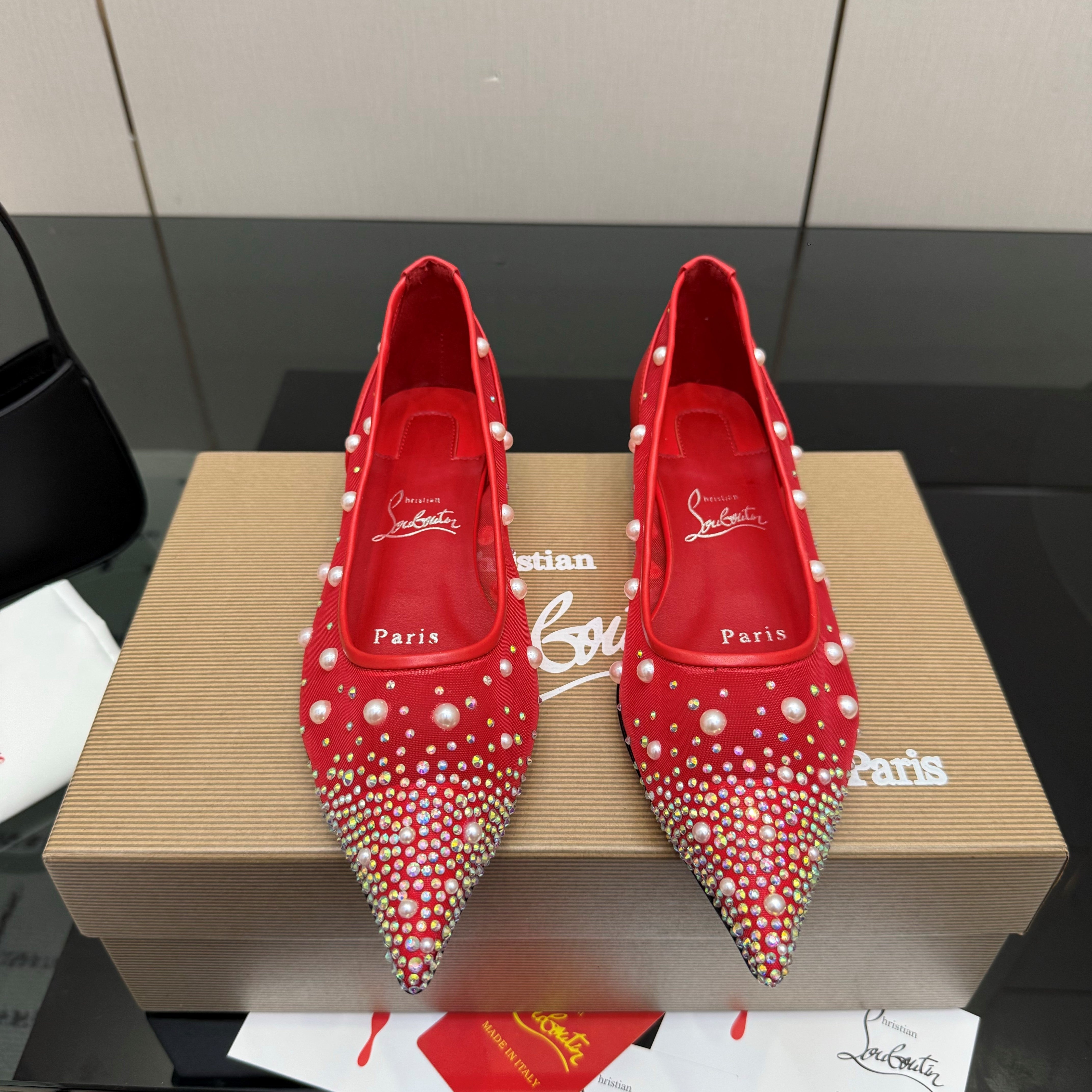 CL Degrastrassina Perla Ballet Flat Red Mesh 828162