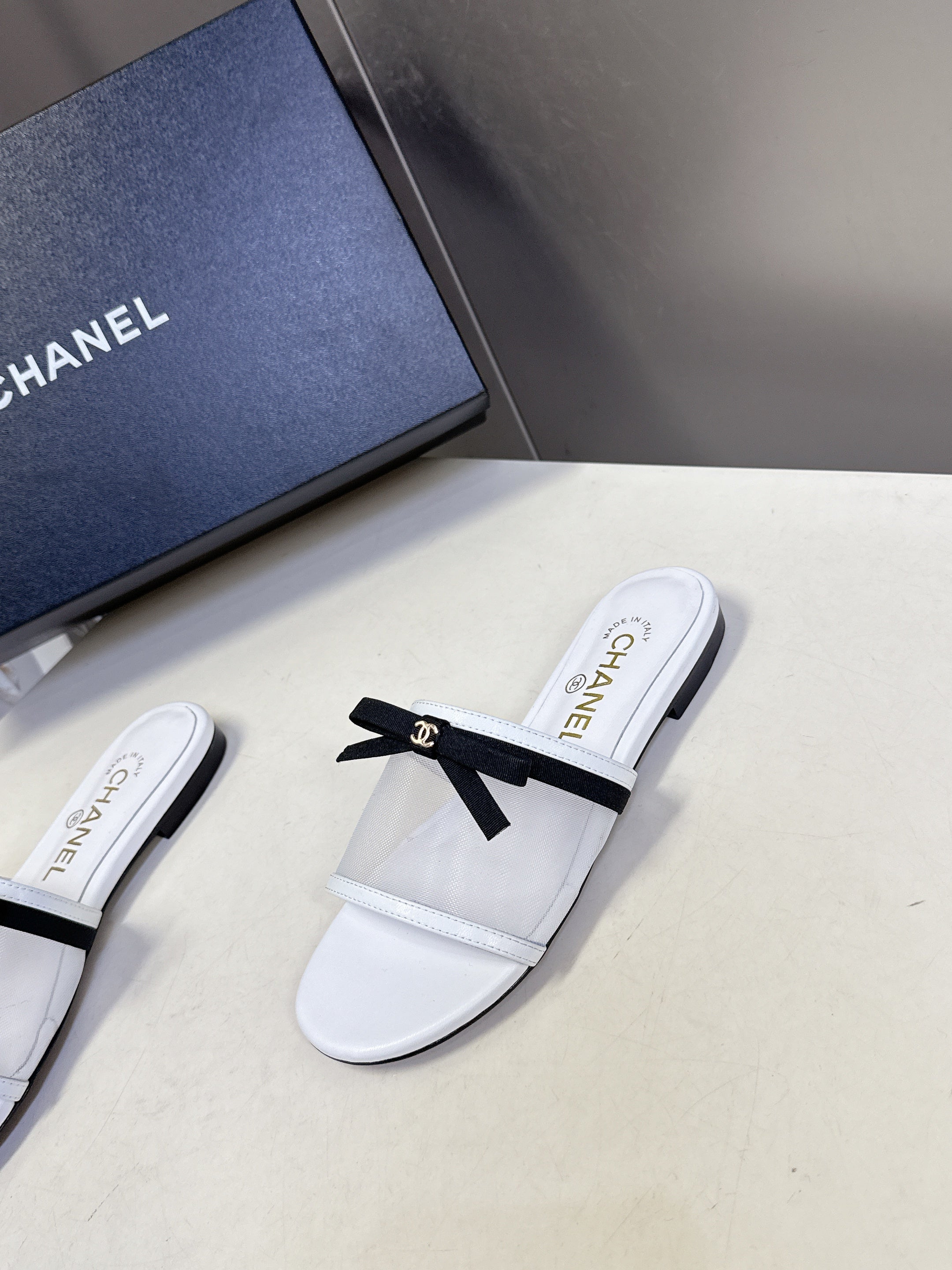 CC Spring Summer 2026 Mules White Mesh Lambskin 635500