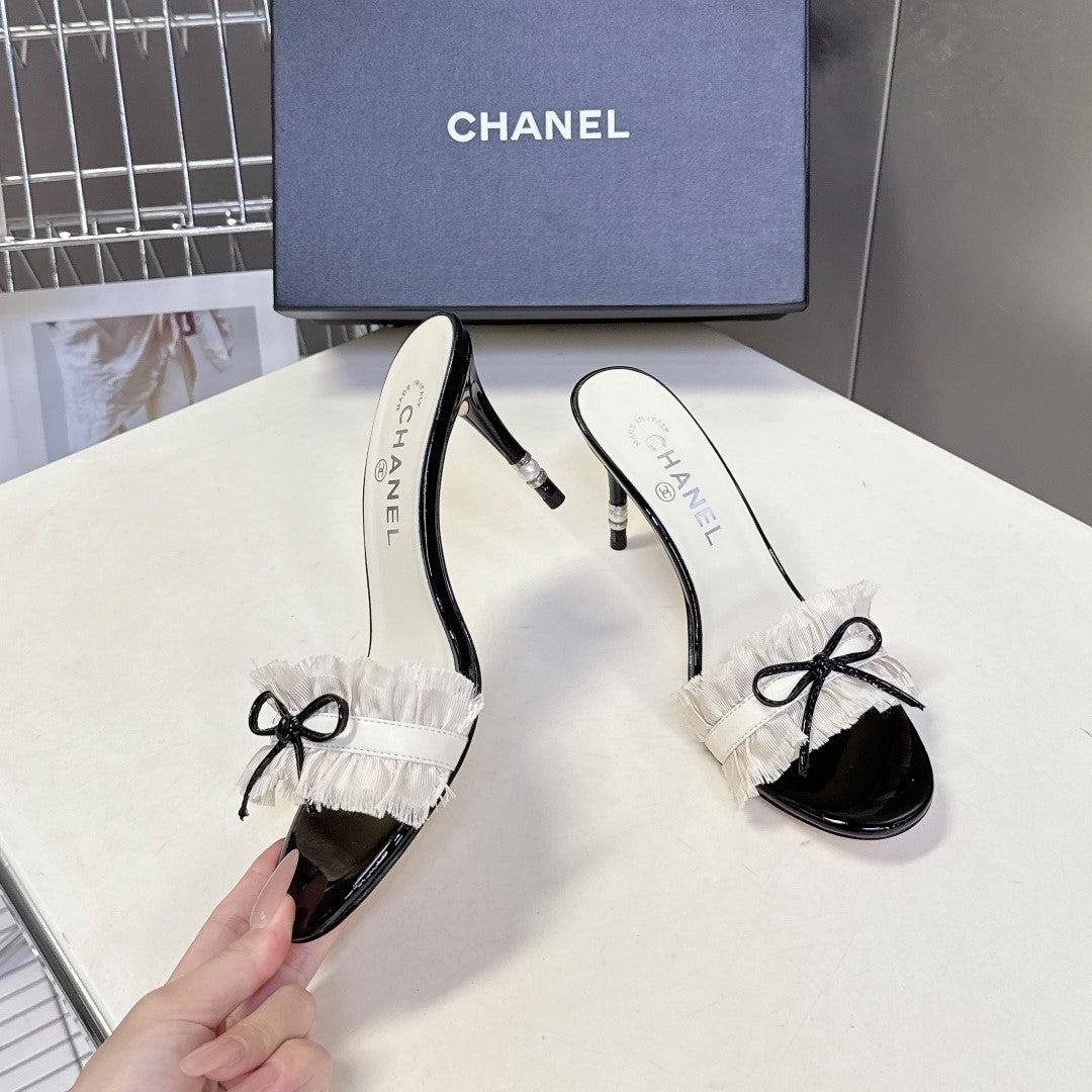 CC Ruffled Bow Mules Black White Fabric Lambskin 962303