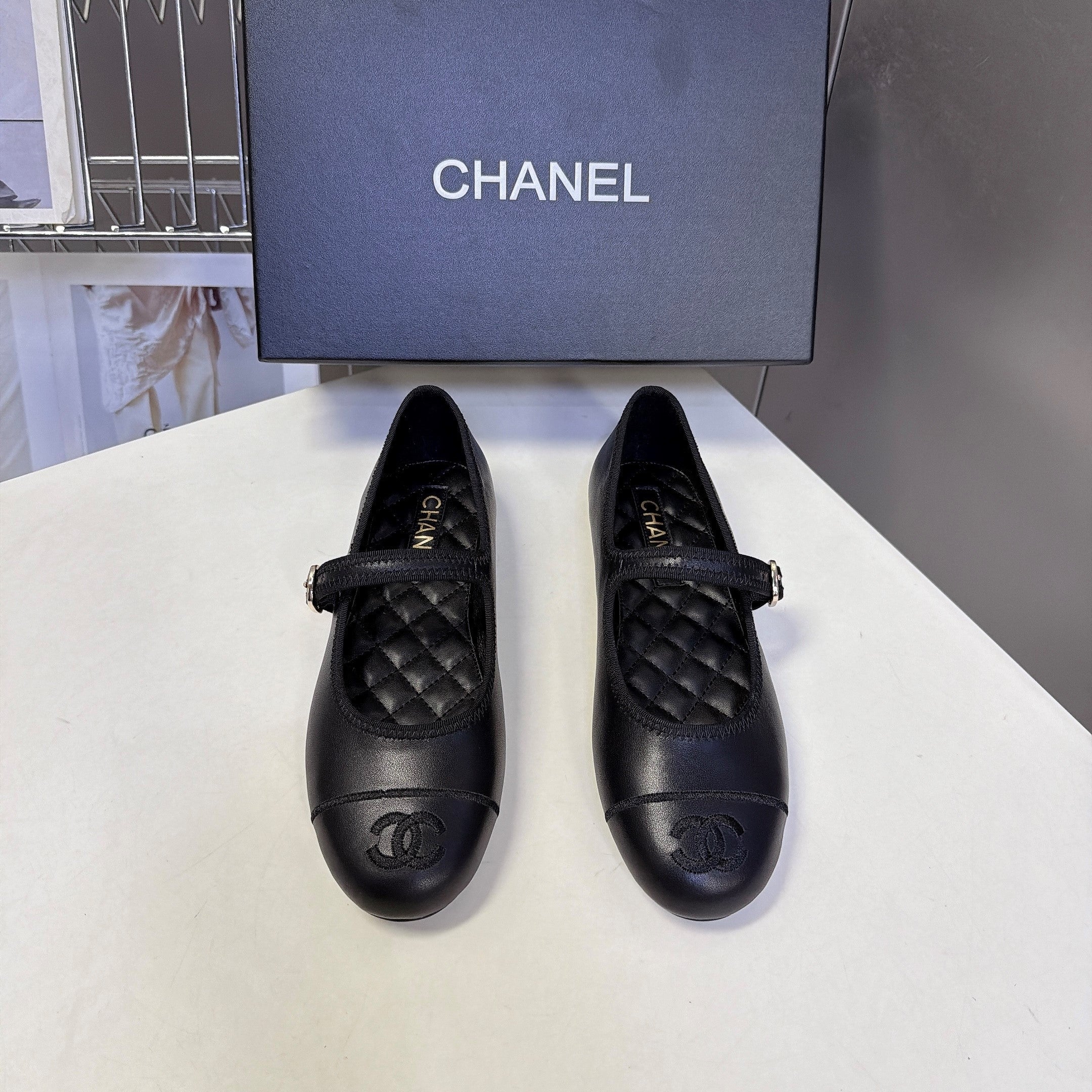 CC 26s Ballet Flats Black Quilted Lamskin 947973