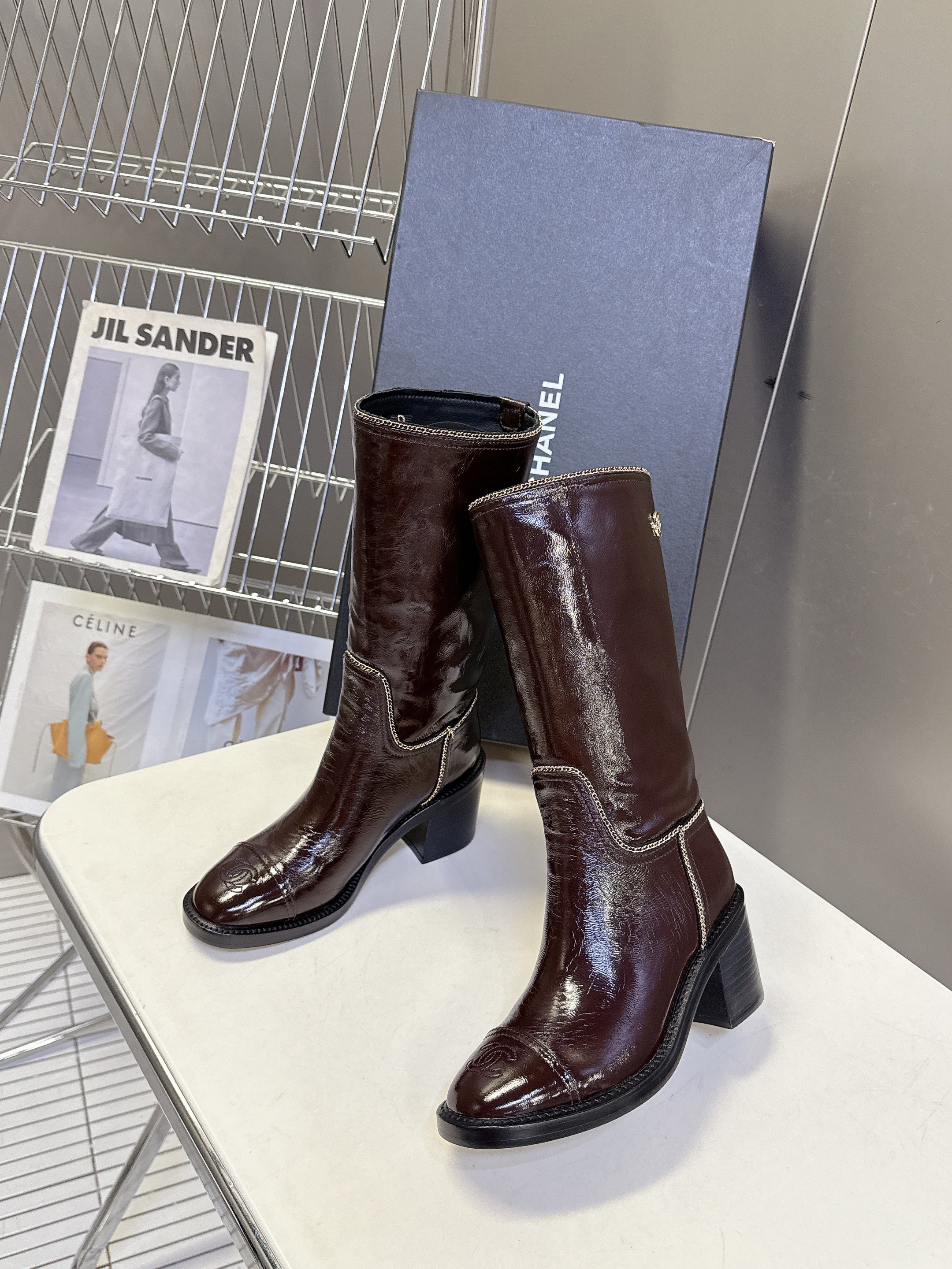 CC 26s Chain-Embellished Long Boots Brown Glossy Lambskin 948053