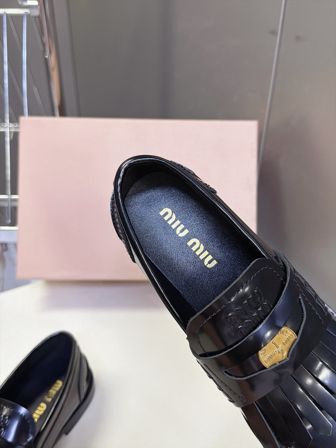 Miu 26s Fringe Loafers Black Glossy Leather 994218