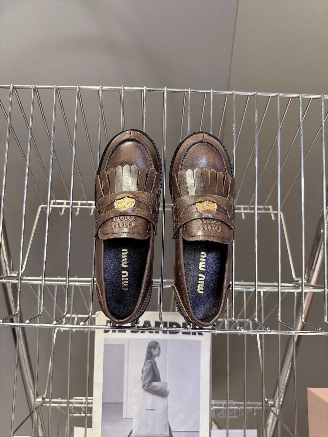 Miu 26s Fringe Loafers Coffee Glossy Leather 994219