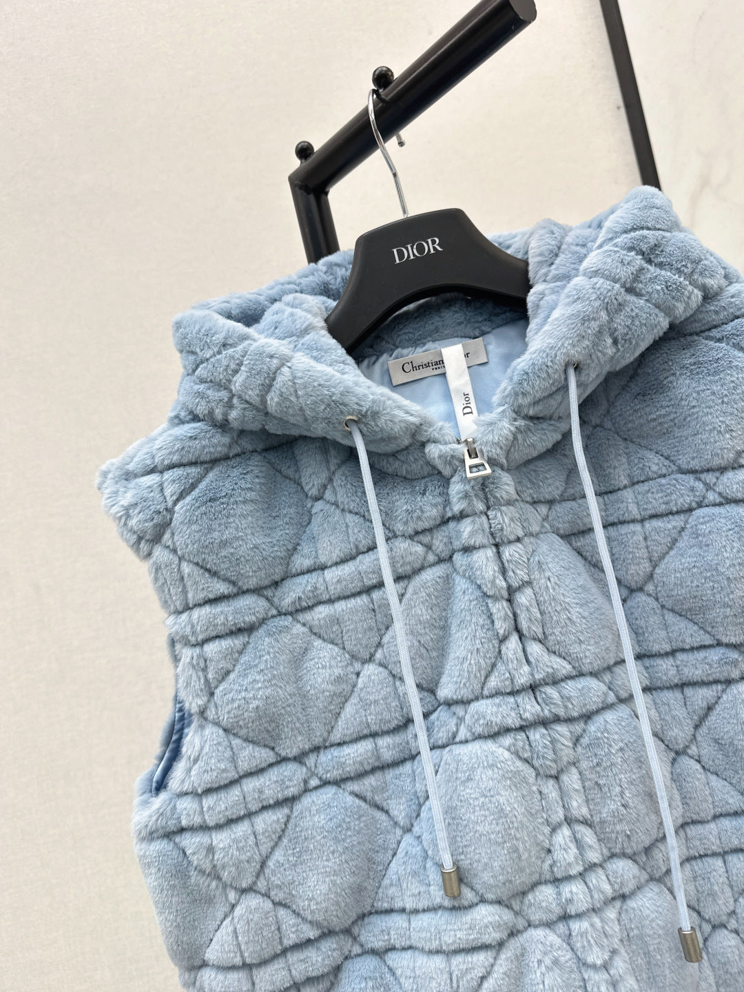 CD 25 Hooded Vest Could Blue Viscose