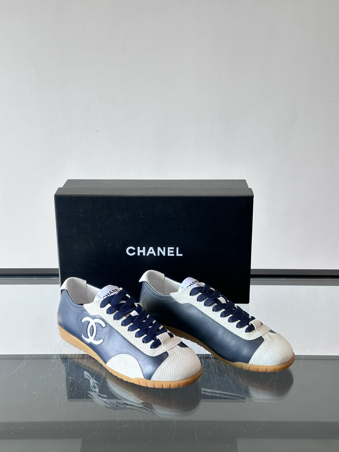 CC 26s Casual Sneakers Dark Blue White Calfskin Cowhide 965040