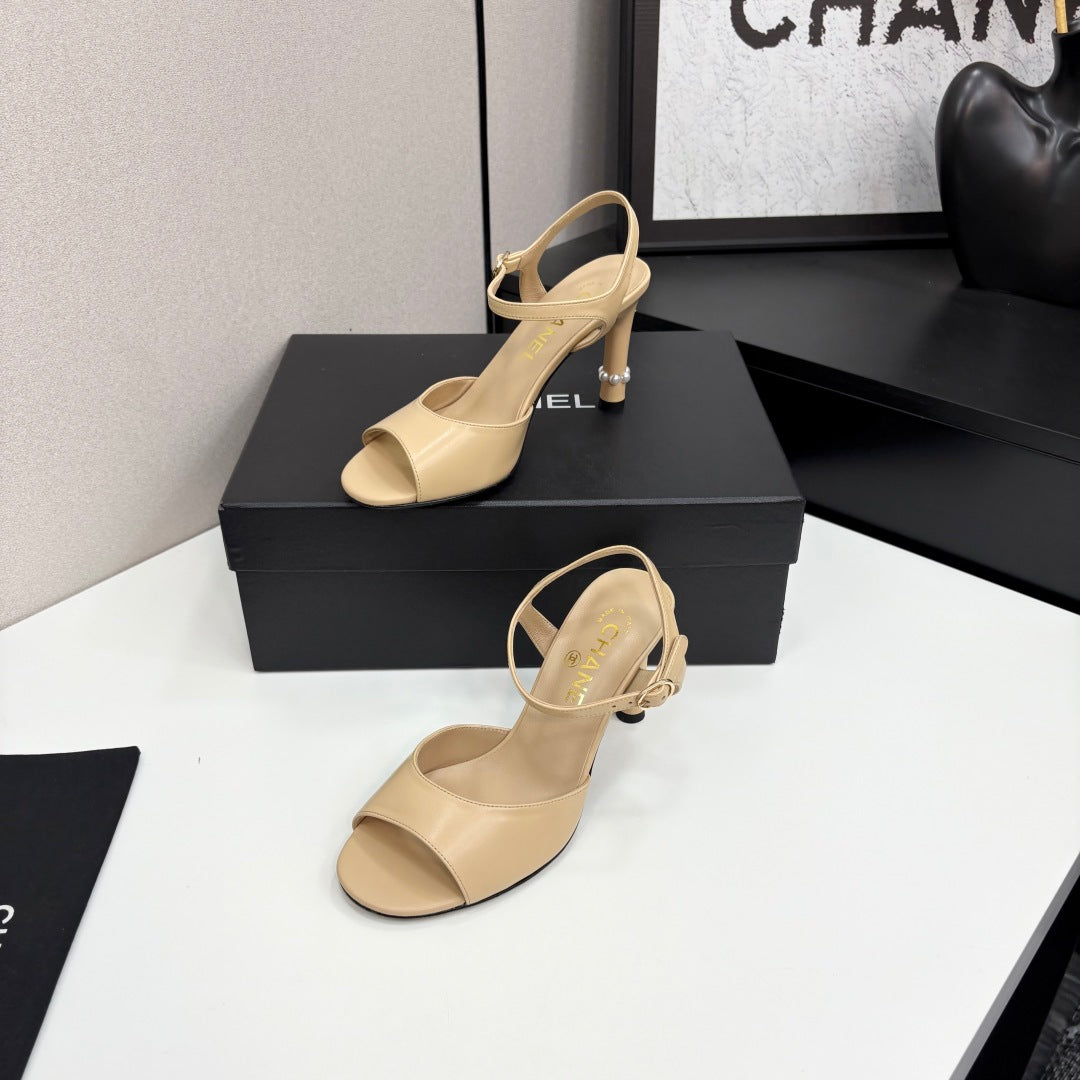 CC 25 Heel Sandals 80mm Beige Lambskin 368821