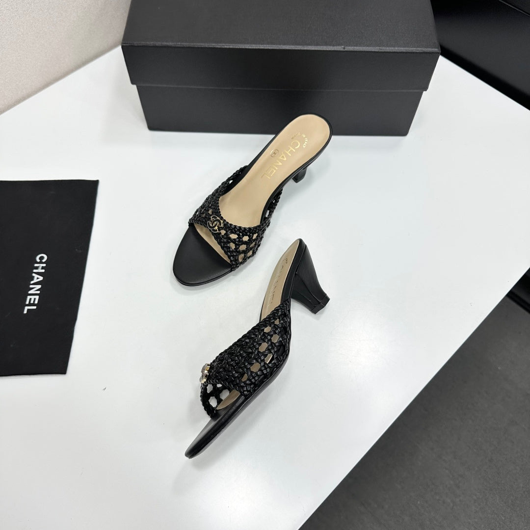 CC Openwork Mule Black Woven Sheepskin 743264