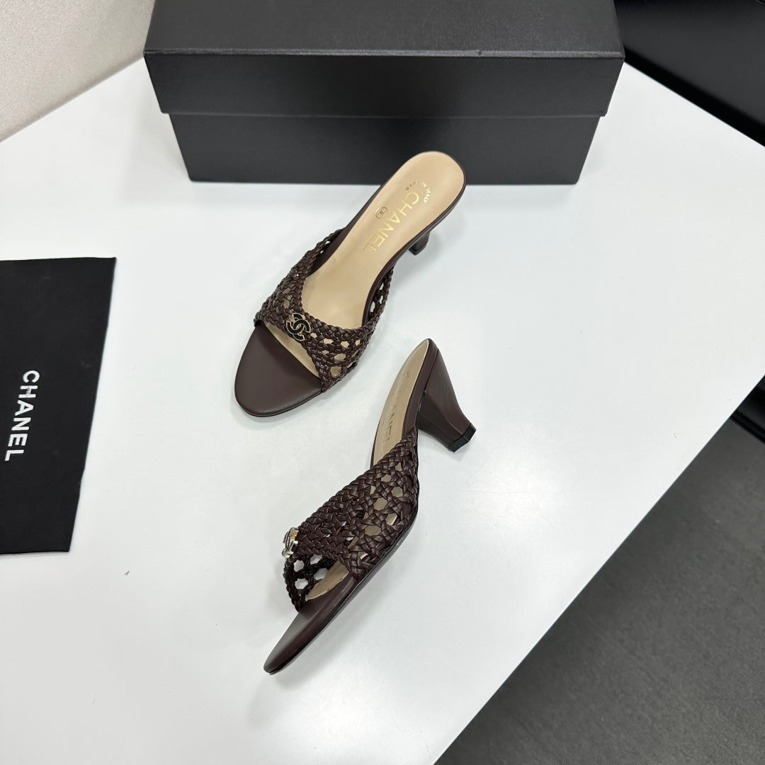 CC Openwork Mule Coffee Woven Sheepskin 743265