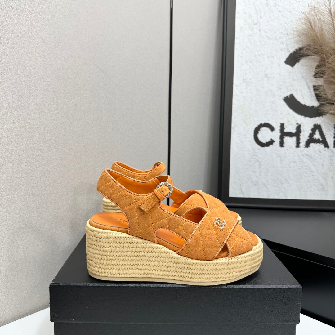 CC 26s Wedge Sandals Orange Suede 925928