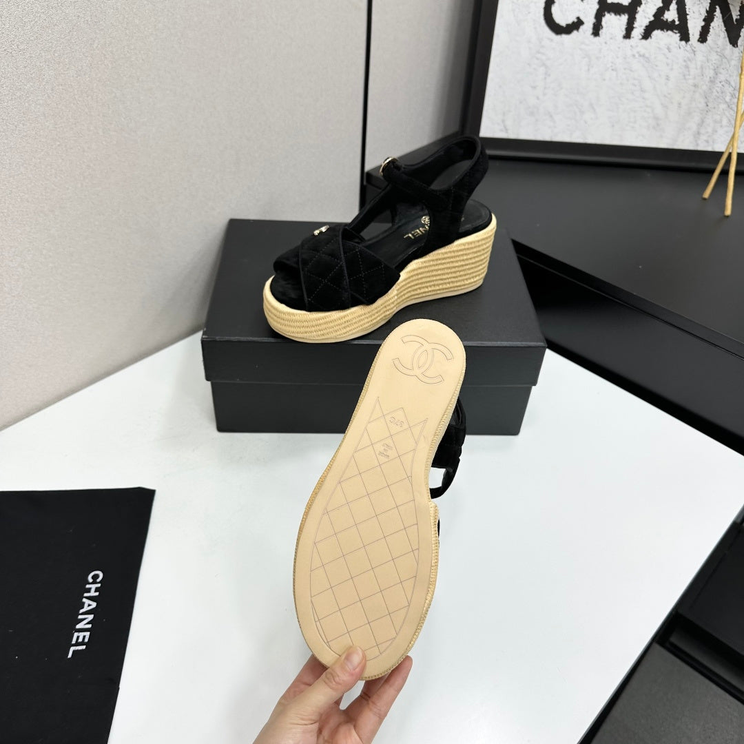 CC 26s Wedge Sandals Black Suede 925929
