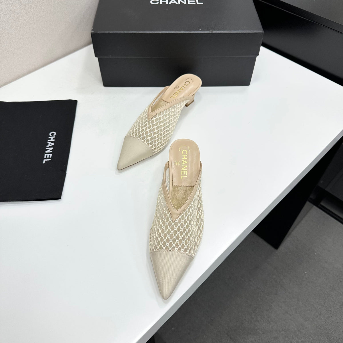 CC 26s Mules Beige Mesh Calfskin 135480