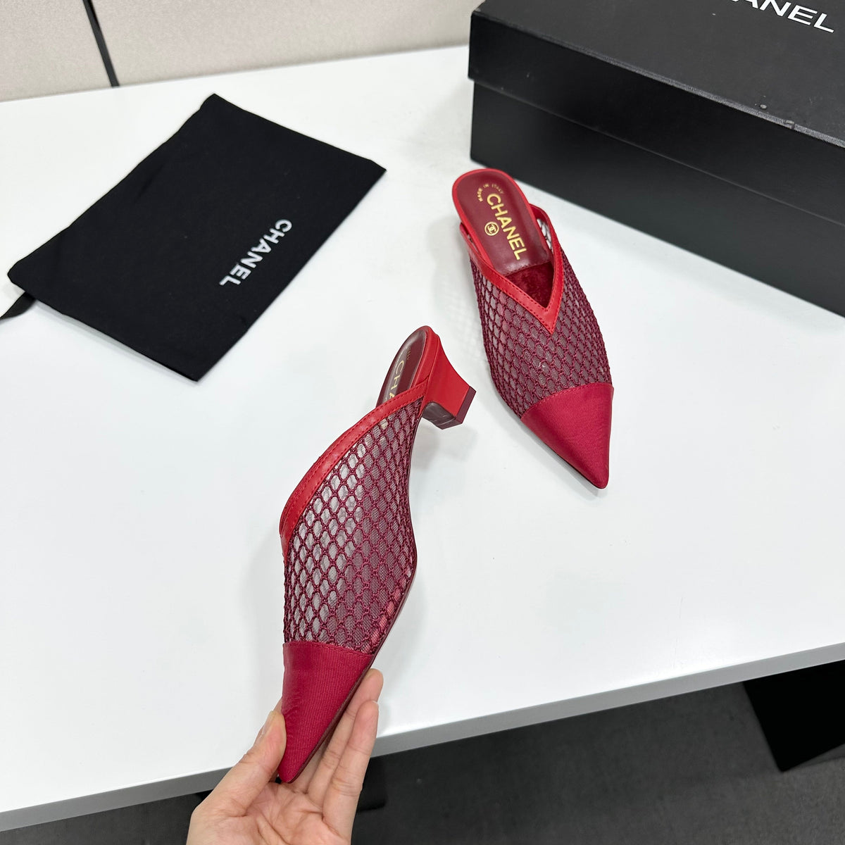CC 26s Mules Red Mesh Calfskin 135432