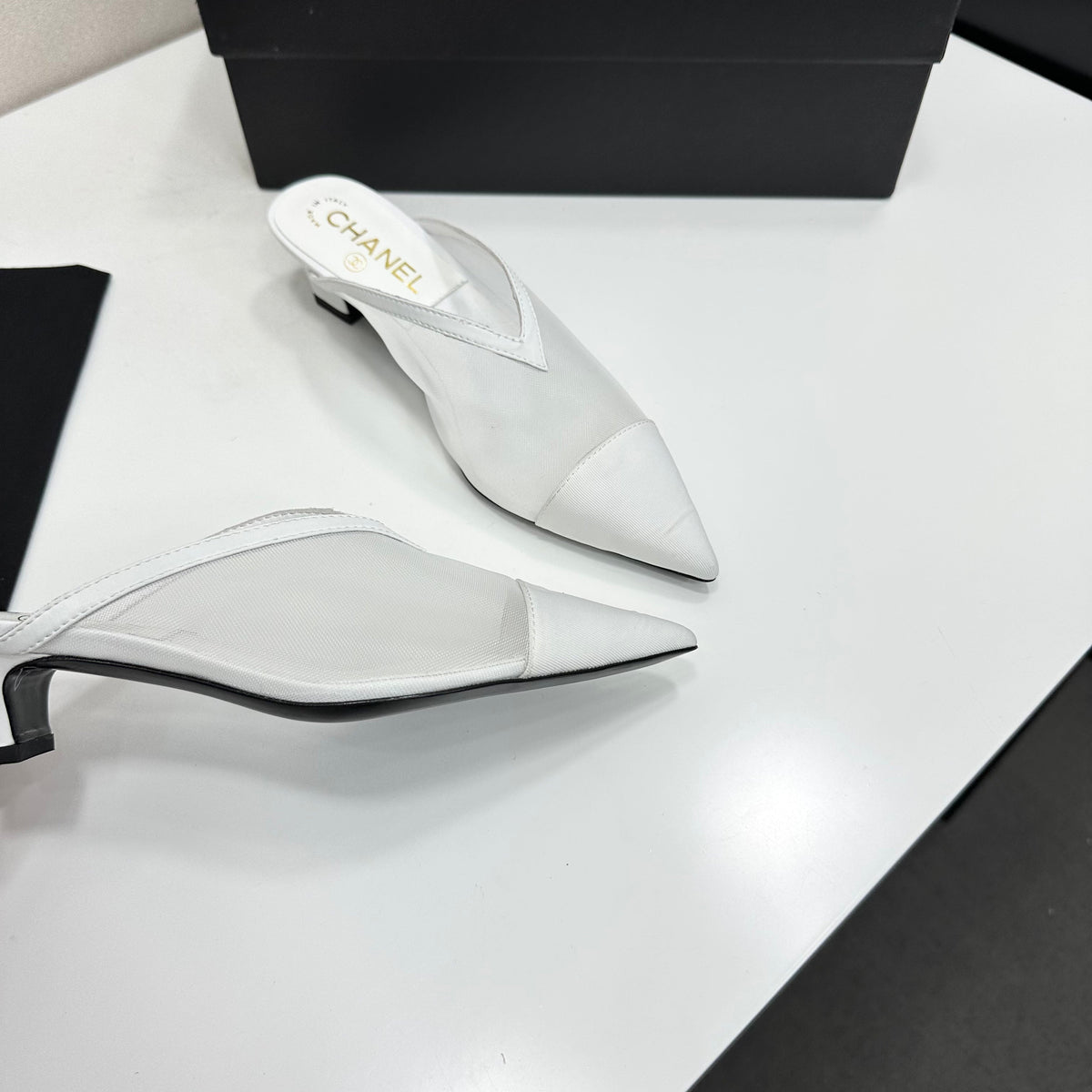 CC 26s Mules White Fabric Grosgrain Calfskin 135482