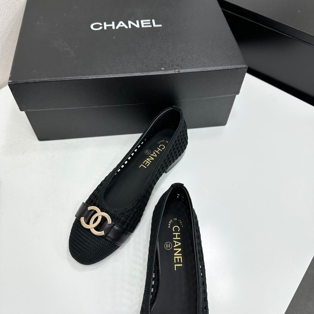 CC 26s Ballet Flat Black Woven Raffia Mesh 925934
