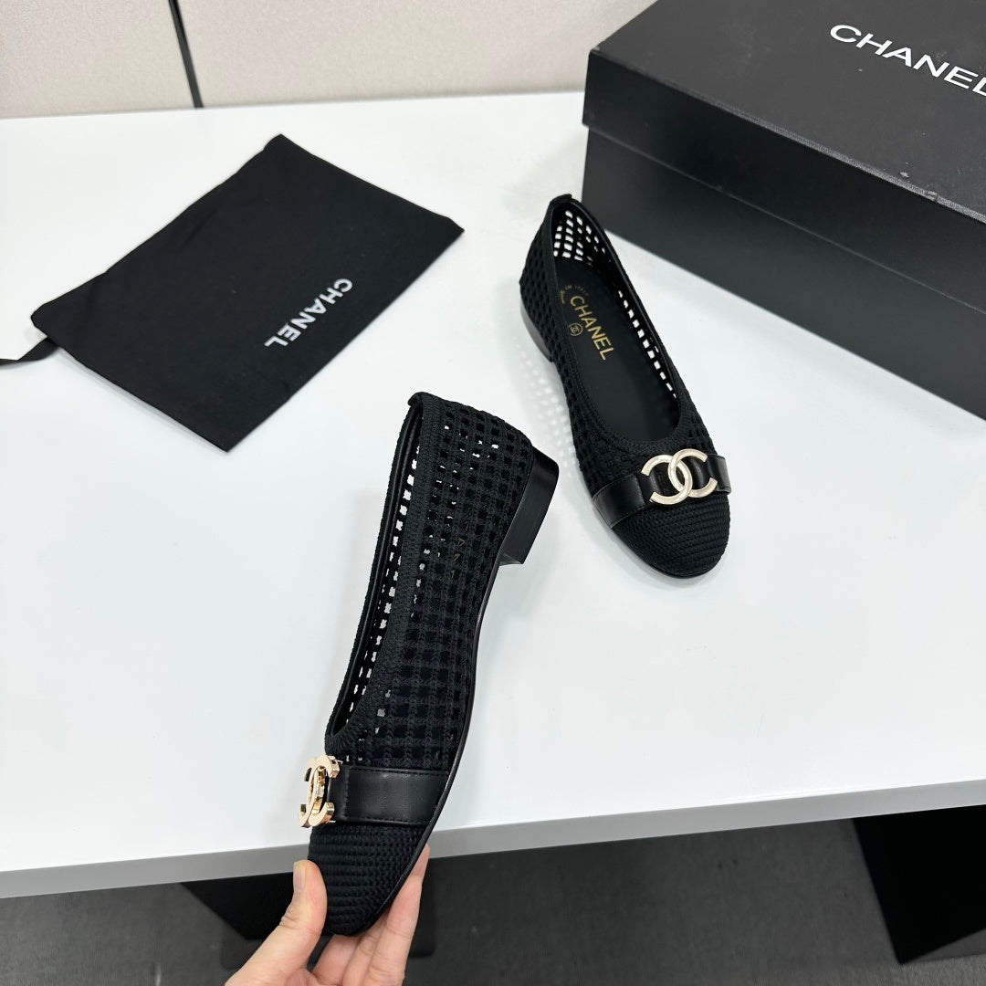 CC 26s Ballet Flat Black Woven Raffia Mesh 925934