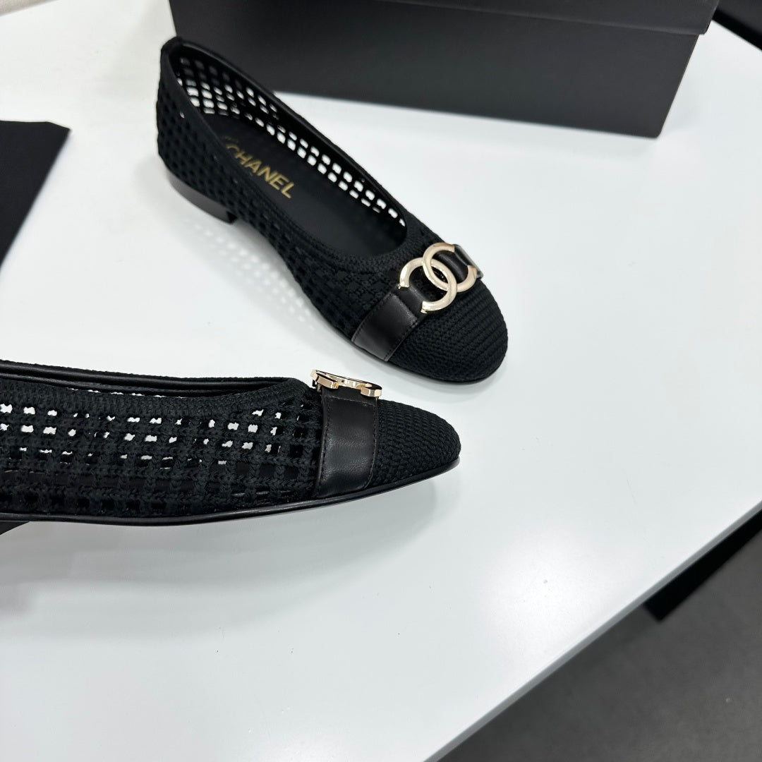 CC 26s Ballet Flat Black Woven Raffia Mesh 925934