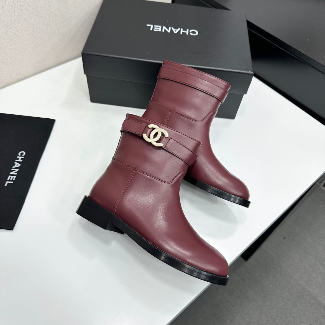CC FW 2026 Ankle Flat Boot Burgundy Cowhide 925675
