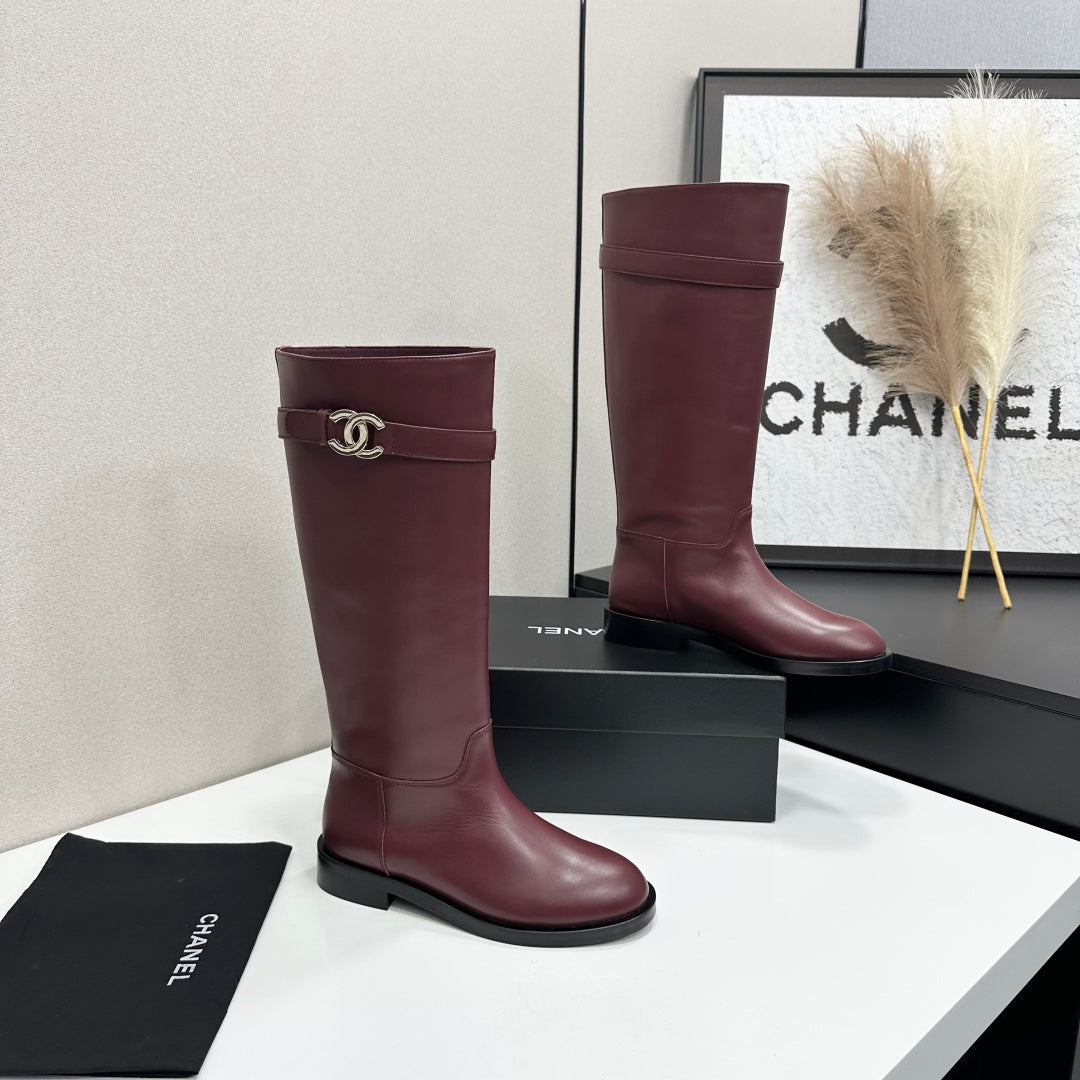 CC FW 2026 Long Flat Boot Burgundy Cowhide 925679