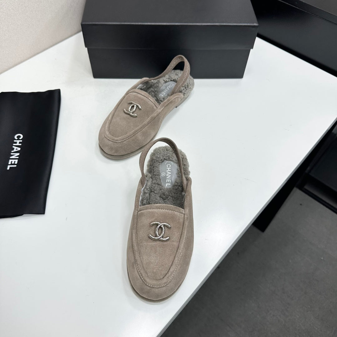 CC 26S Slingback Mules Khaki Shearling Suede 147328